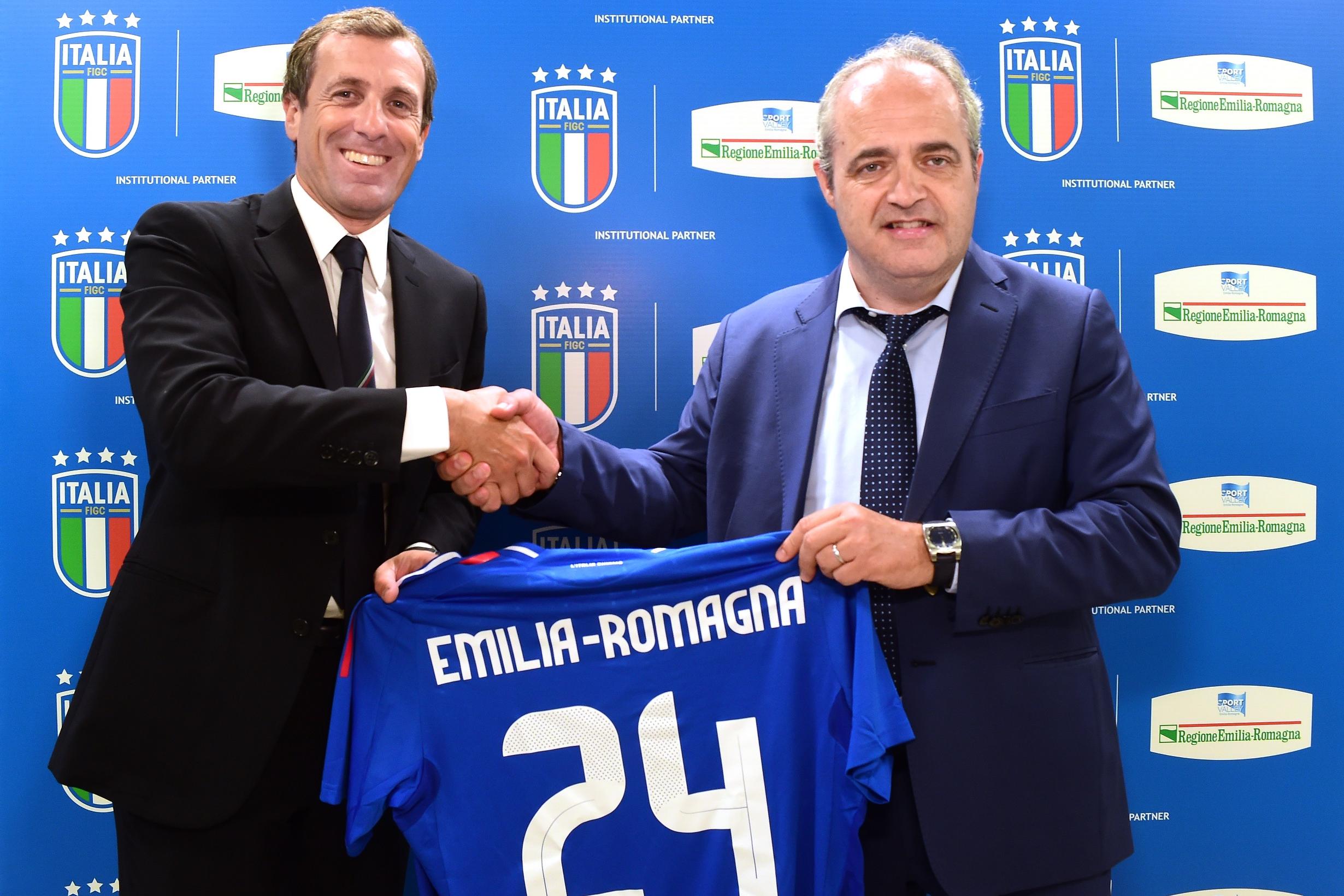 BOLOGNA, ITALY - JUNE 04: Giovanni Valentini (L) deputy secretary of FIGC (Italian Football Federation) and Gianmaria Manghi (R) CHief of the Political Secretary of the President of Emilia Romagna italian region signs the Partnership unveiling between FIGC and Regione Emilia-Romagna at Renato Dall\\'Ara Stadium on June 04, 2024 in Bologna, Italy. (Photo by Roberto Serra/Iguana Press/Getty Images)