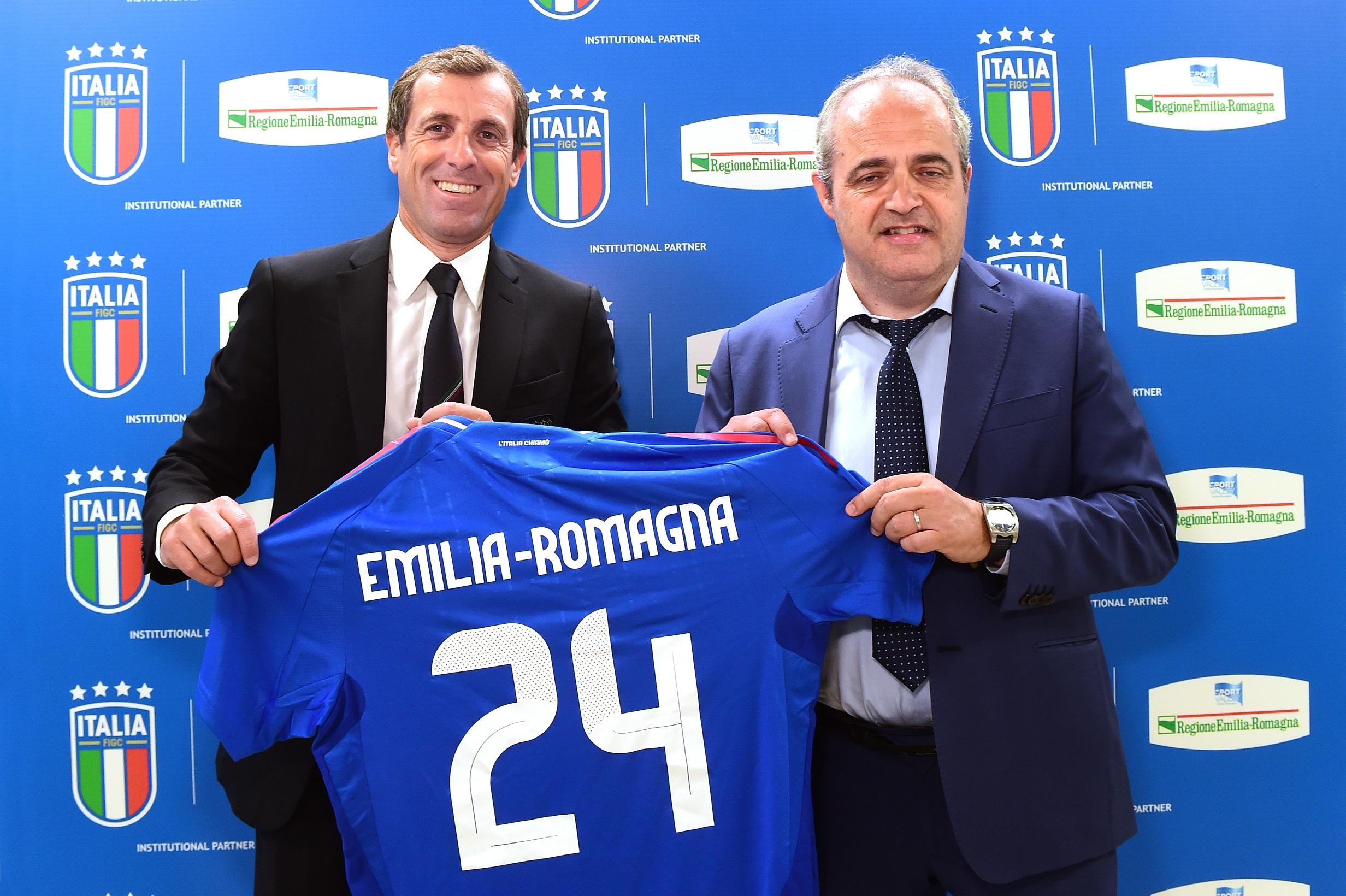 BOLOGNA, ITALY - JUNE 04: Giovanni Valentini (L) deputy secretary of FIGC (Italian Football Federation) and Gianmaria Manghi (R) CHief of the Political Secretary of the President of Emilia Romagna italian region signs the Partnership unveiling between FIGC and Regione Emilia-Romagna at Renato Dall'Ara Stadium on June 04, 2024 in Bologna, Italy. (Photo by Roberto Serra/Iguana Press/Getty Images)