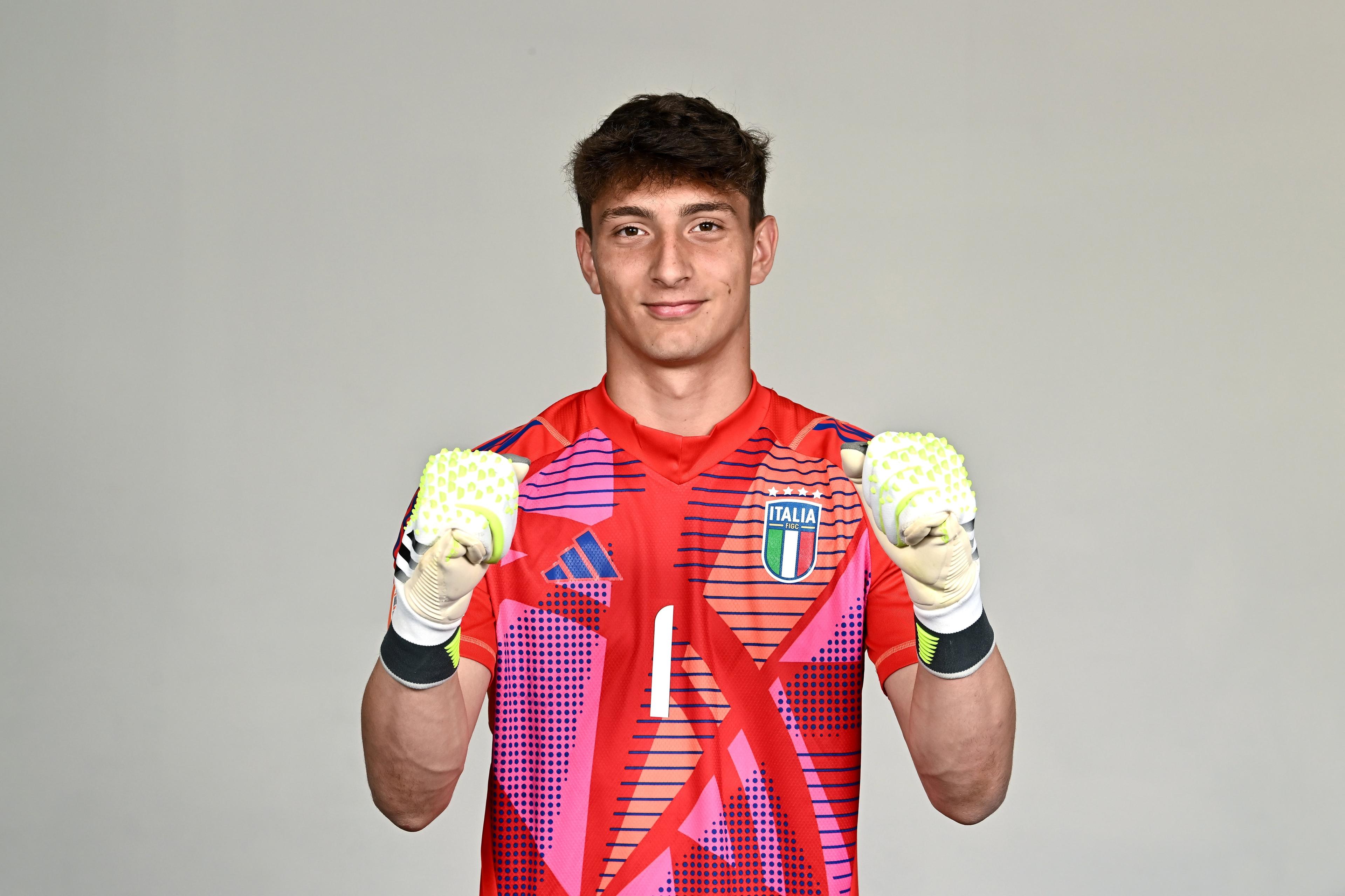 AYIA NAPA, CYPRUS - MAY 20: Goalkeeper Massimo Pessina poses for a portrait during a Italy squad portrait session at the UEFA European Under-17 Championship 2023/2024 in the Capo Bay Hotel on May 20, 2024 in Ayia Napa, Cyprus. (Photo by Piaras Ó MÃdheach - Sportsfile/UEFA via Getty Images)