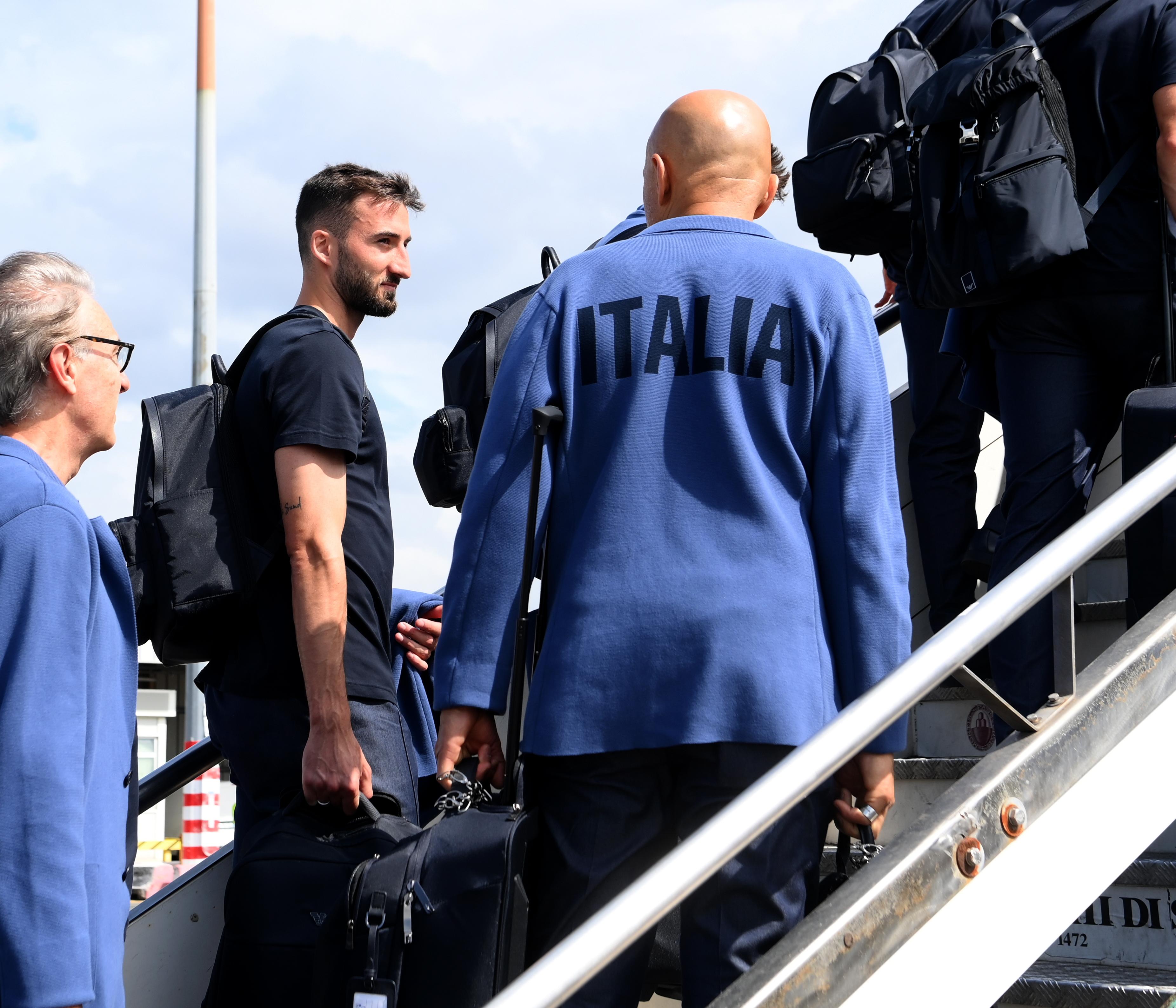 FLORENCE, ITALY - JUNE 10: Head coach of Italy Luciano Spalletti and Bryan Cristante of Italy depart for Dortumund on June 10, 2024 in Florence, Italy. (Photo by Claudio Villa/Getty Images for FIGC)