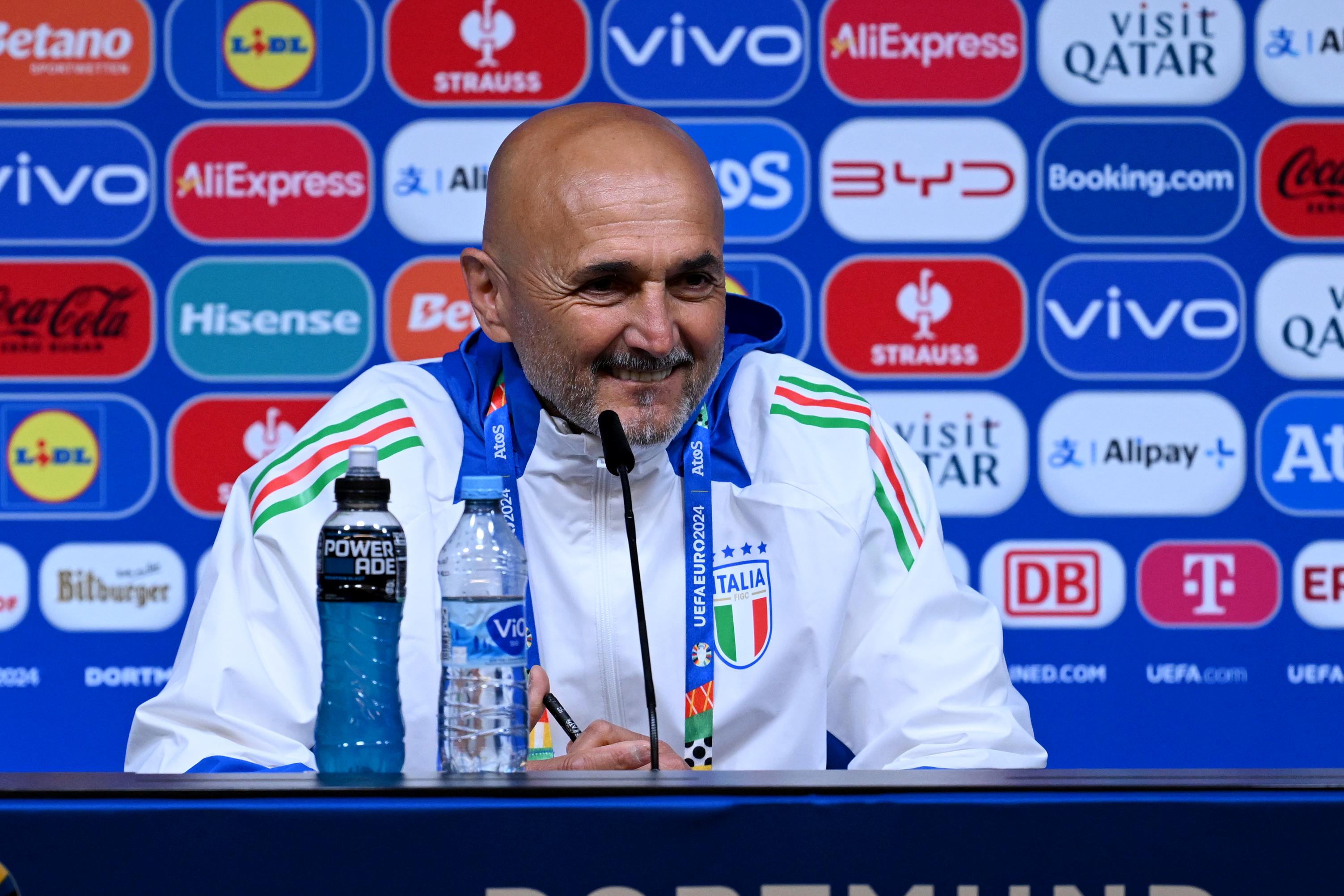 DORTMUND, GERMANY - JUNE 14: Head coach Italy Luciano Spalletti speaks with the media during Italy press conference on June 14, 2024 in Dortmund, Germany. (Photo by Claudio Villa/Getty Images for FIGC)