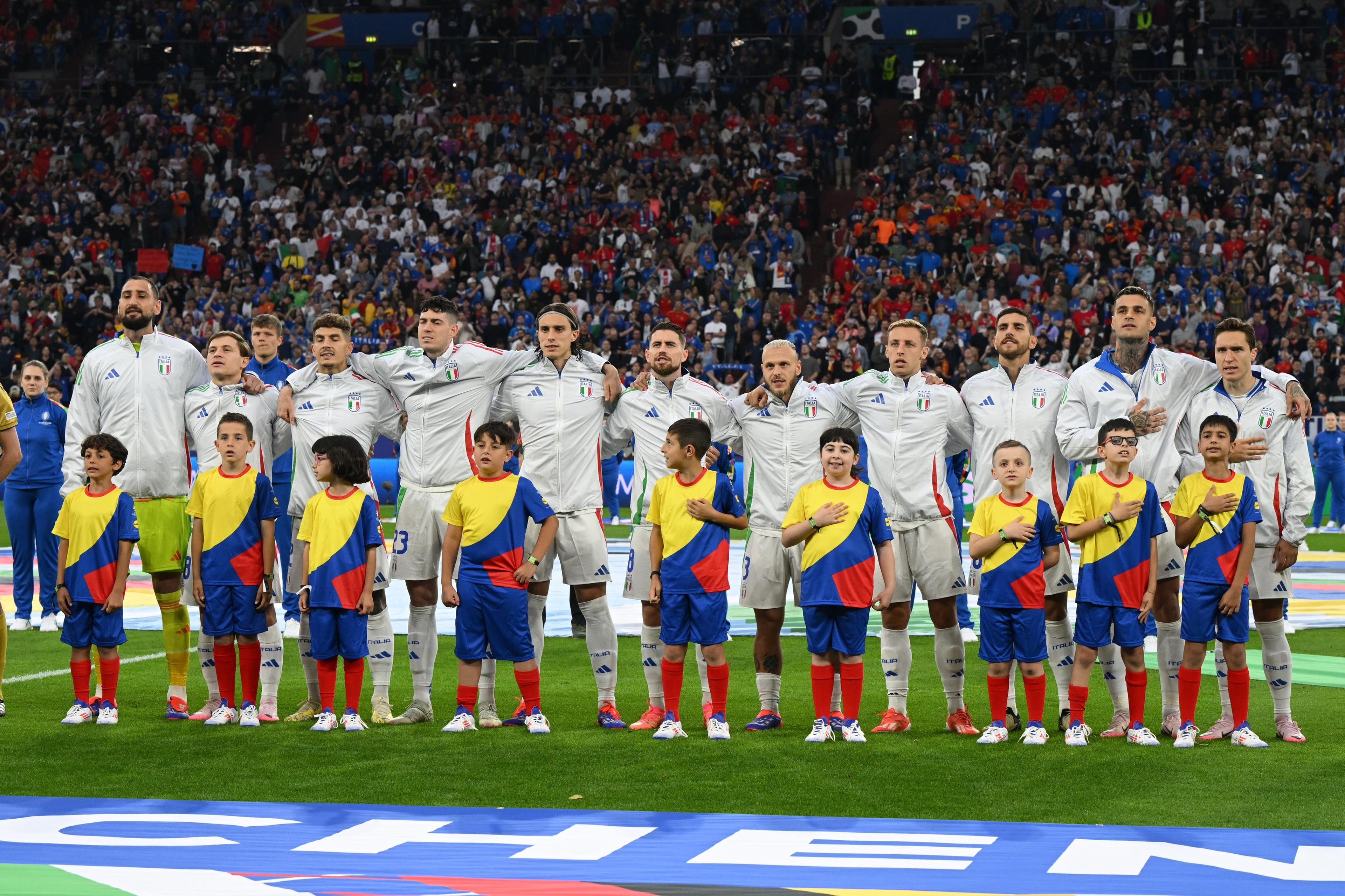 GELSENKIRCHEN, GERMANY - JUNE 20: A general view as players of Italy line up during the National Anthems prior to the UEFA EURO 2024 group stage match between Spain and Italy at Arena AufSchalke on June 20, 2024 in Gelsenkirchen, Germany. (Photo by Claudio Villa/Getty Images for FIGC)