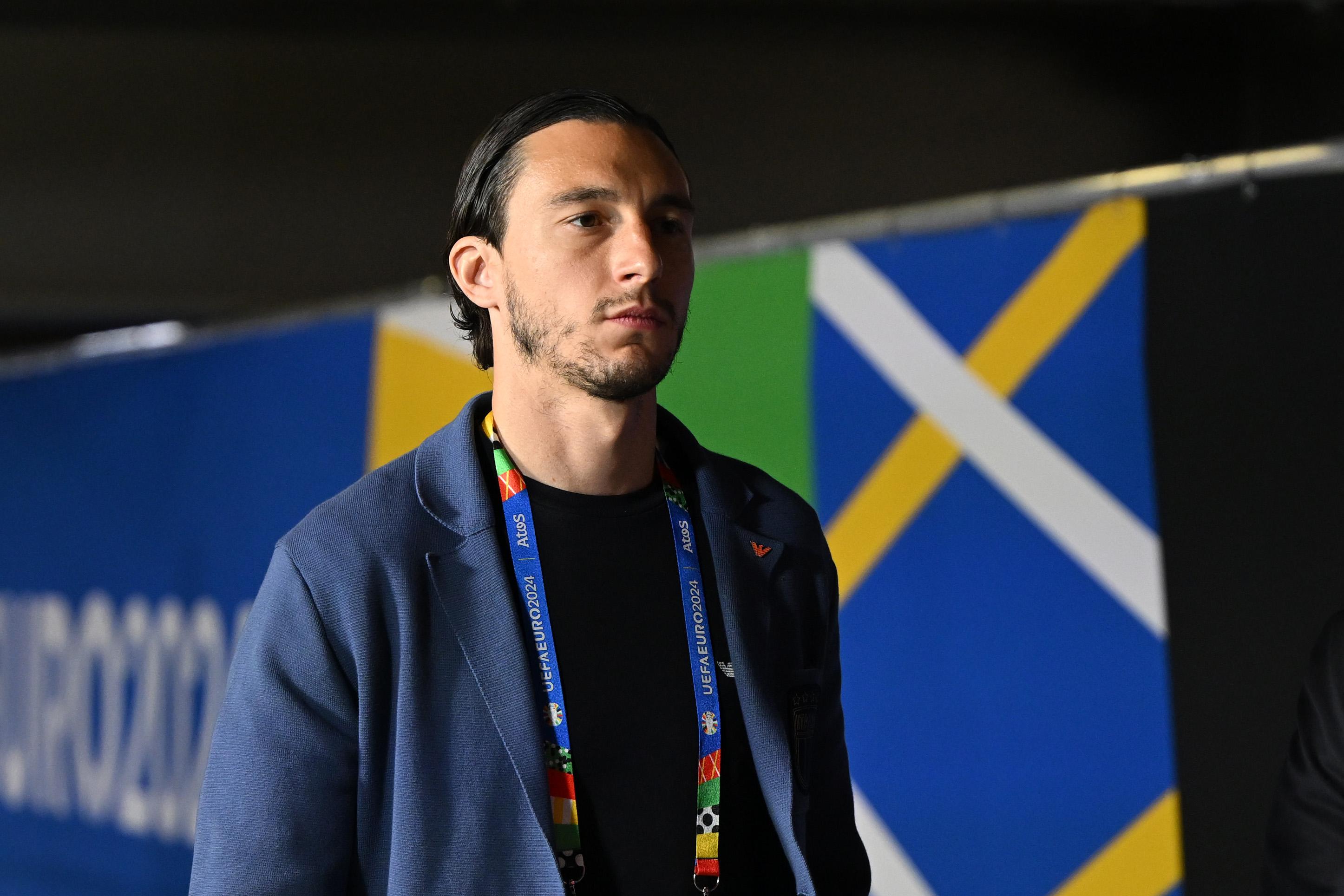 GELSENKIRCHEN, GERMANY - JUNE 20: Matteo Darmian of Italy arrives at the stadium prior to the UEFA EURO 2024 group stage match between Spain and Italy at Arena AufSchalke on June 20, 2024 in Gelsenkirchen, Germany. (Photo by Claudio Villa/Getty Images for FIGC)