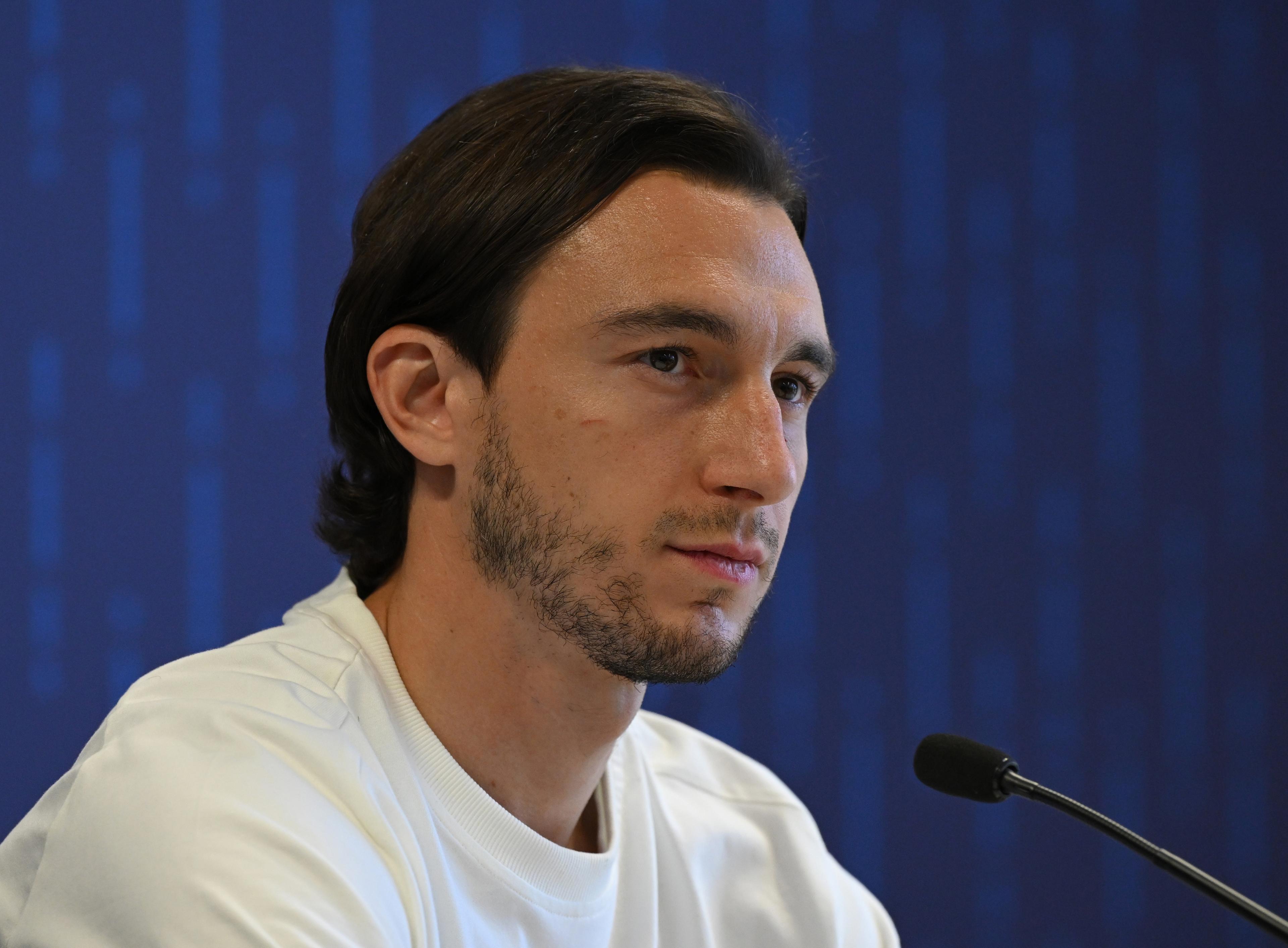 ISERLOHN, GERMANY - JUNE 22: Matteo Darmian of Italy speaks with the media during a Italy press conference at Hemberg-Stadion on June 22, 2024 in Iserlohn, Germany. (Photo by Claudio Villa/Getty Images for FIGC)
