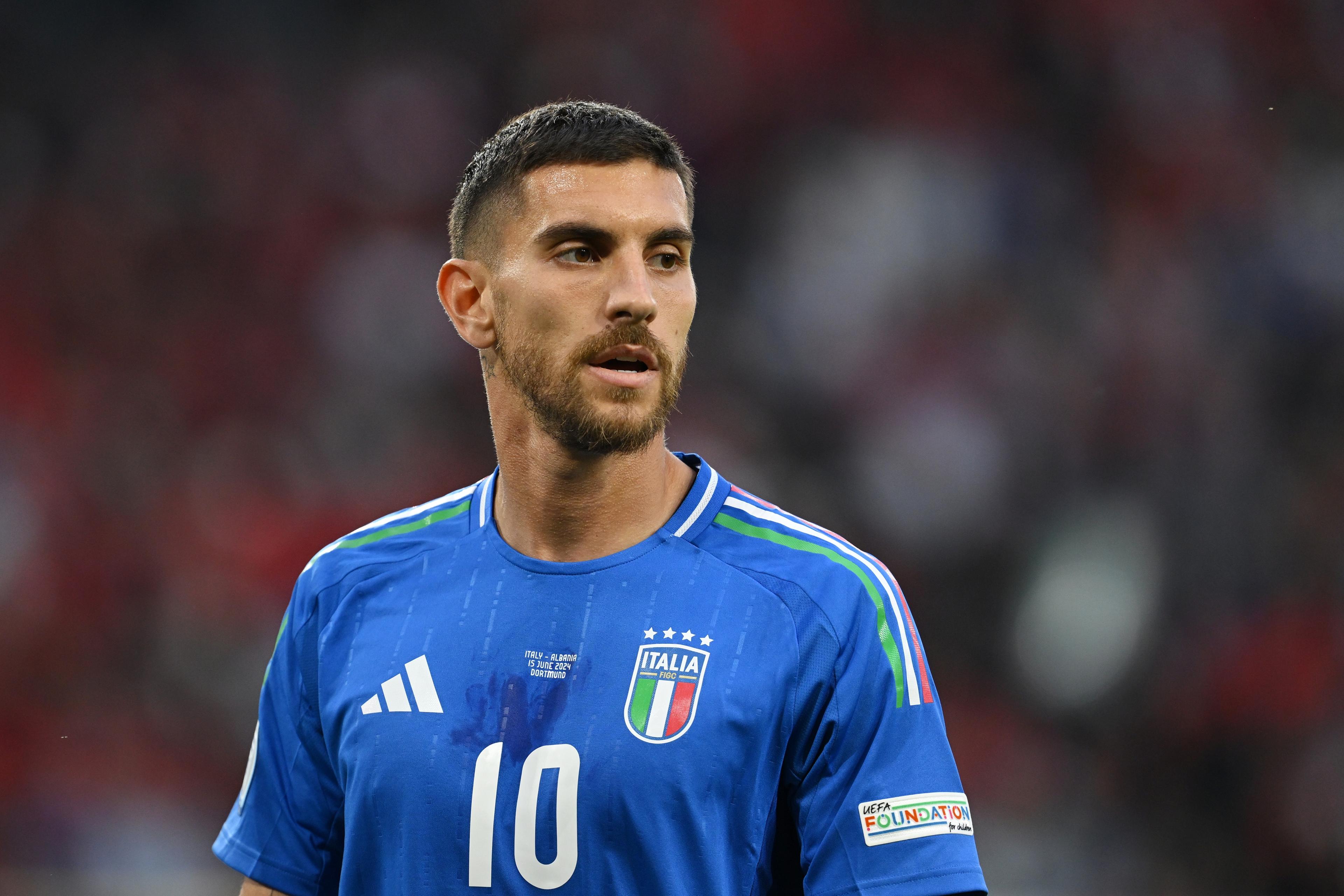 DORTMUND, GERMANY - JUNE 15: Lorenzo Pellegrini of Italy looks on during the UEFA EURO 2024 group stage match between Italy and Albania at Football Stadium Dortmund on June 15, 2024 in Dortmund, Germany. (Photo by Claudio Villa/Getty Images for FIGC)