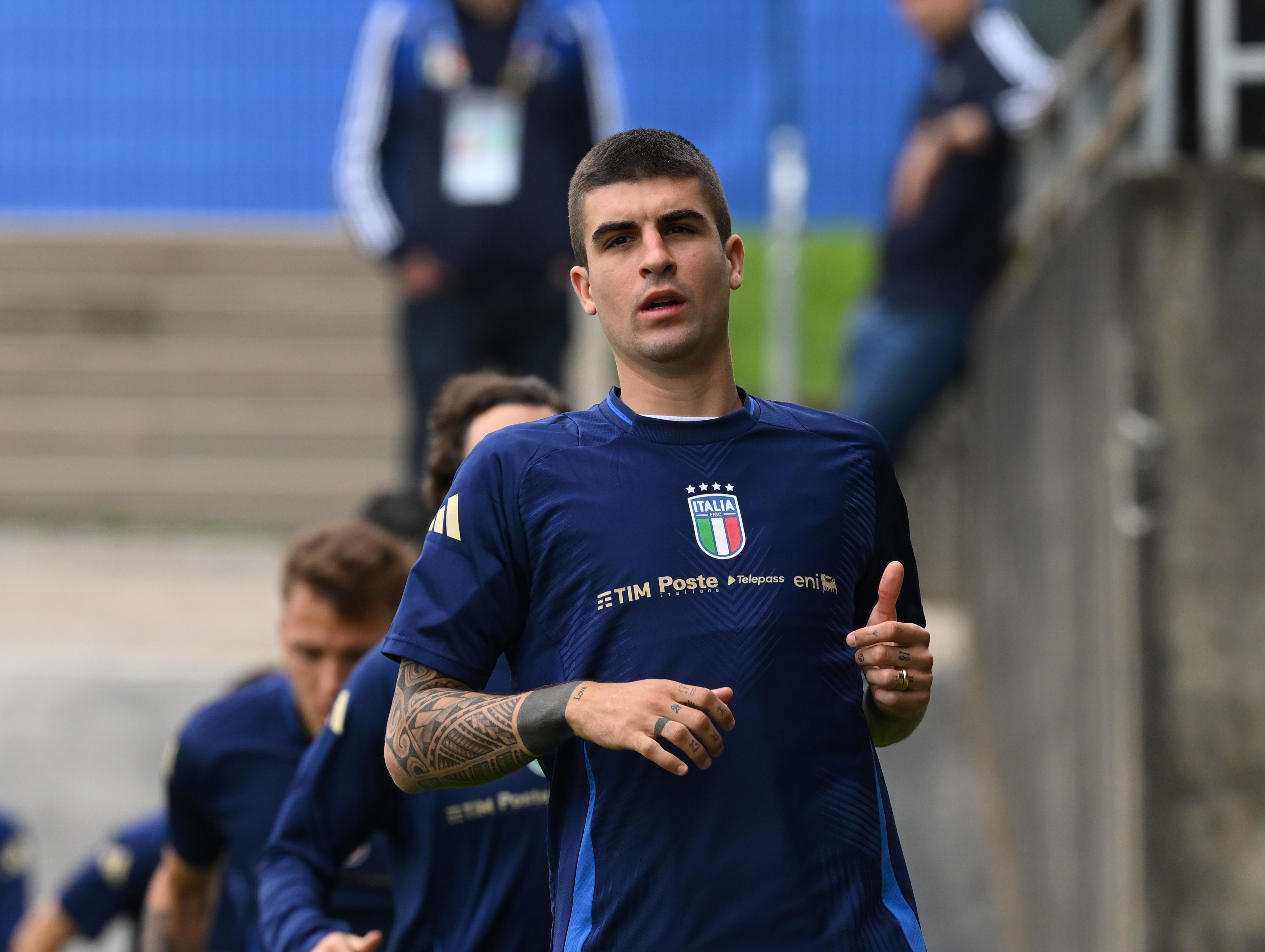 ISERLOHN, GERMANY - JUNE 21: Gianluca Mancini of Italy in action during a Italy training sessio at Hemberg-Stadion on June 21, 2024 in Iserlohn, Germany. (Photo by Claudio Villa/Getty Images for FIGC)