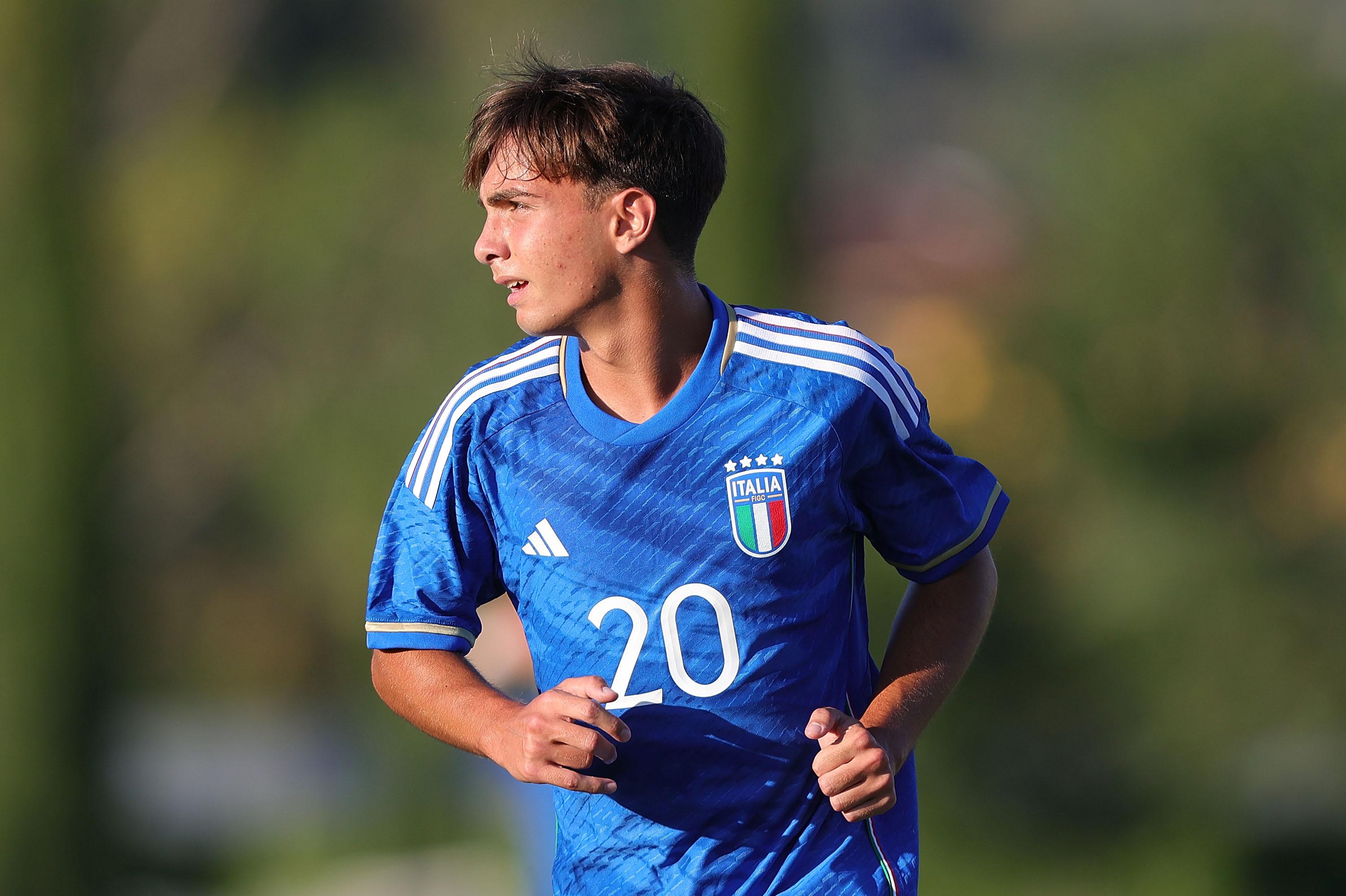 FLORENCE, ITALY - AUGUST 22: Danilo Busiello of Italy U16 in action during the friendly Internationale match between Italy U16 and England U16 at Centro Tecnico Federale di Coverciano on August 22, 2023 in Florence, Italy. (Photo by Gabriele Maltinti/Getty Images) *** Local Caption *** Danilo Busiello