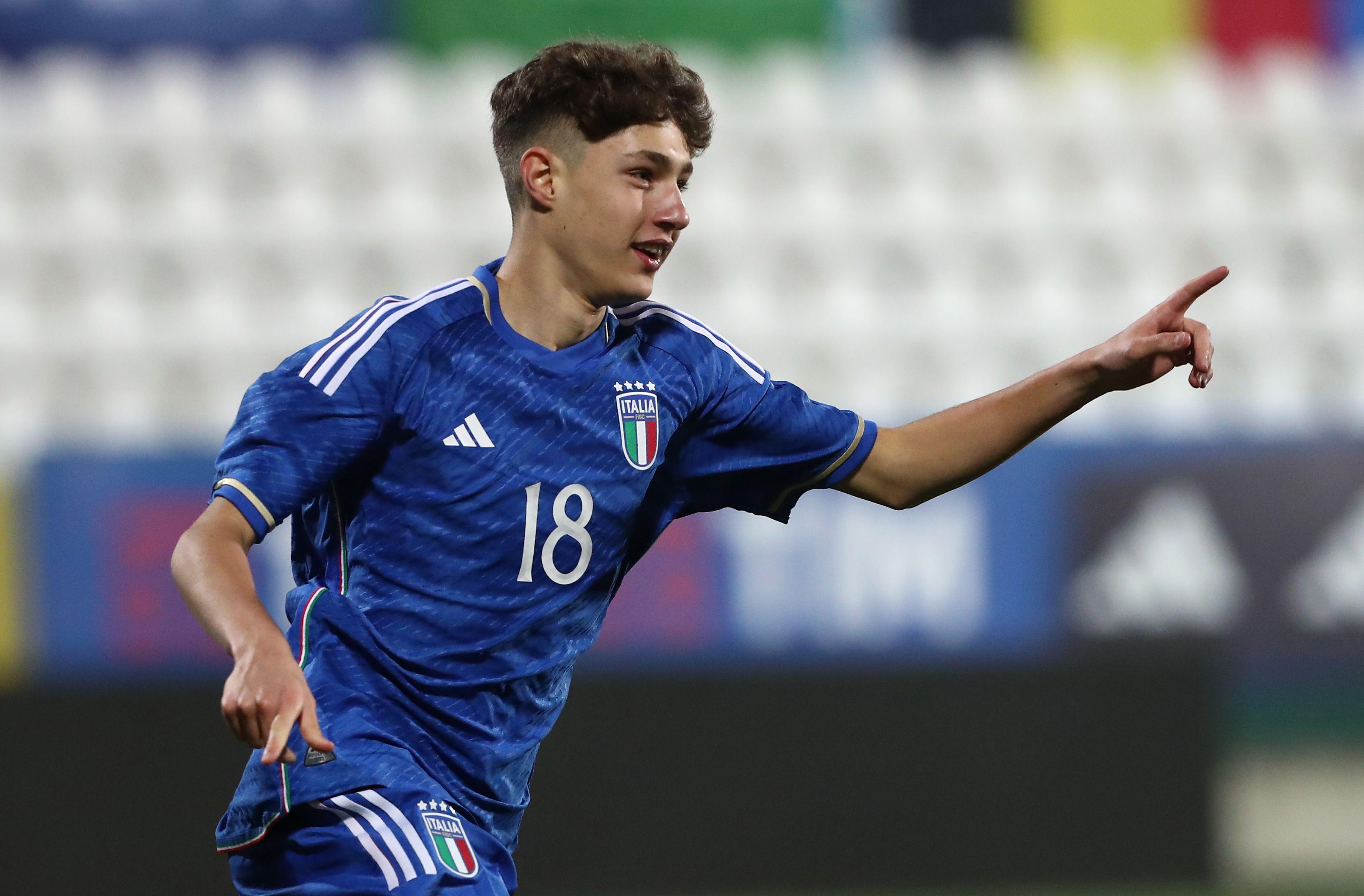 VERCELLI, ITALY - FEBRUARY 13: Matteo Papaccioli of Italy celebrates his goal during the international friendly match between Italy U16 and Belgium U16 at Stadio Silvio Piola on February 13, 2024 in Vercelli, Italy. (Photo by Marco Luzzani/Getty Images)