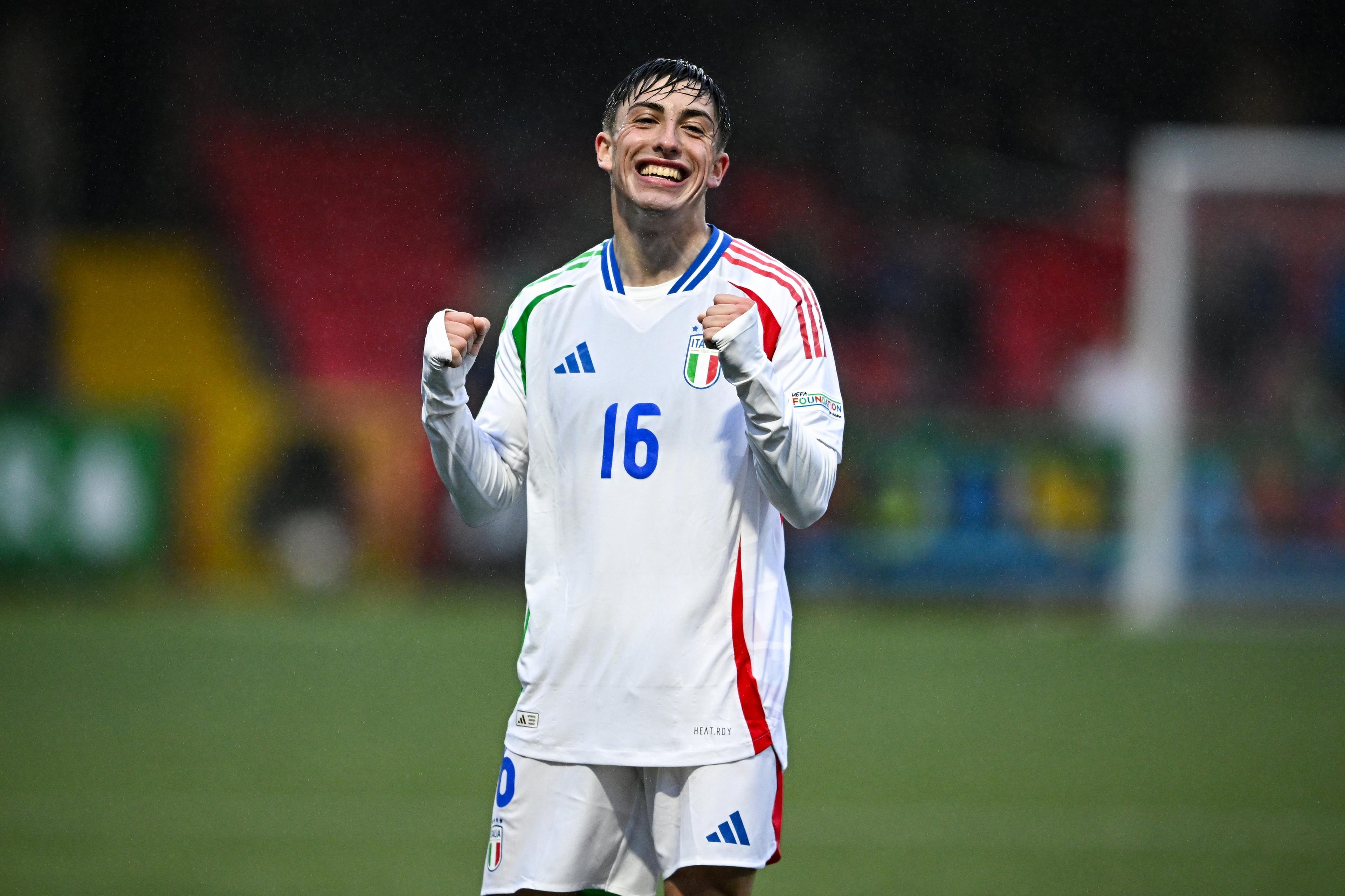 LARNE, NORTHERN IRELAND - JULY 18: Mattia Mannini of Italy celebrates after his side\\'s victory in the UEFA European Under-19 Championship 2024 Group A match between Northern Ireland and Italy at Inver Park on July 18, 2024 in Larne, Northern Ireland. (Photo by Seb Daly - Sportsfile/UEFA via Getty Images)