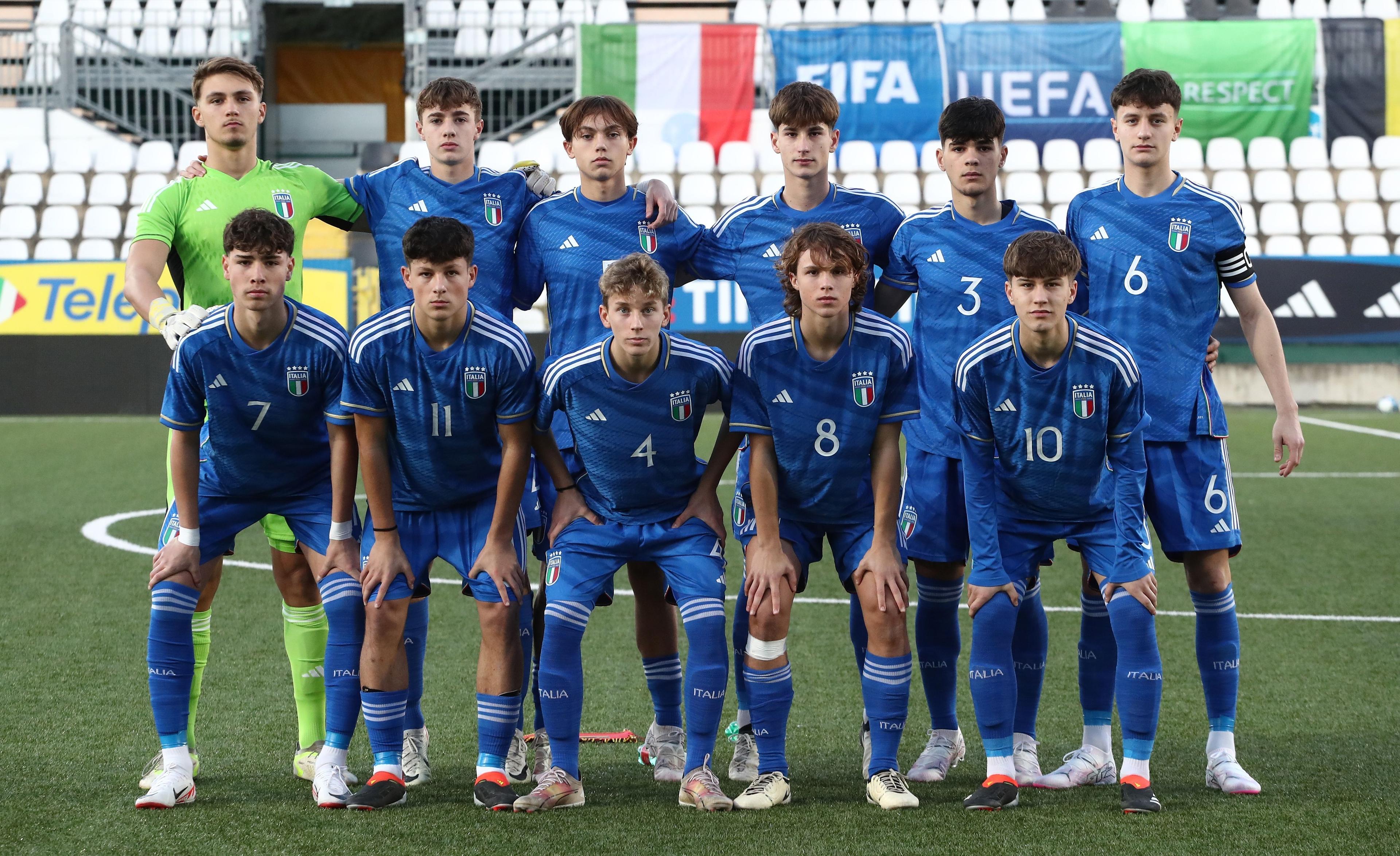 VERCELLI, ITALY - FEBRUARY 13: Italy team line up before the international friendly match between Italy U16 and Belgium U16 at Stadio Silvio Piola on February 13, 2024 in Vercelli, Italy. (Photo by Marco Luzzani/Getty Images)