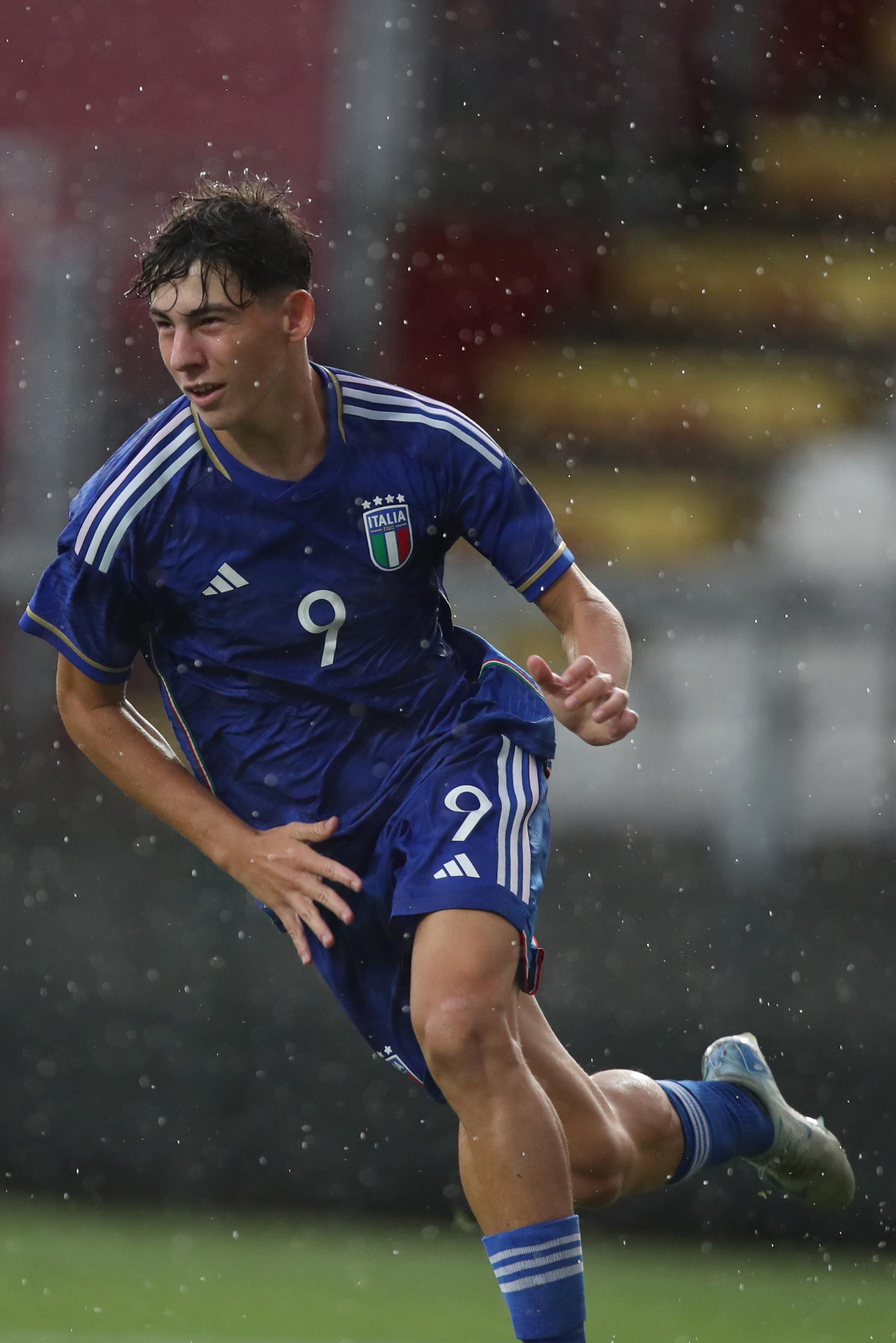 ROME, ITALY - AUGUST 27: Marcello Fugazzola of Italy U16 in action during the Friendly Match between Italy U16 and England U16 on August 27, 2024 in Rome, Italy. (Photo by Paolo Bruno/Getty Images)