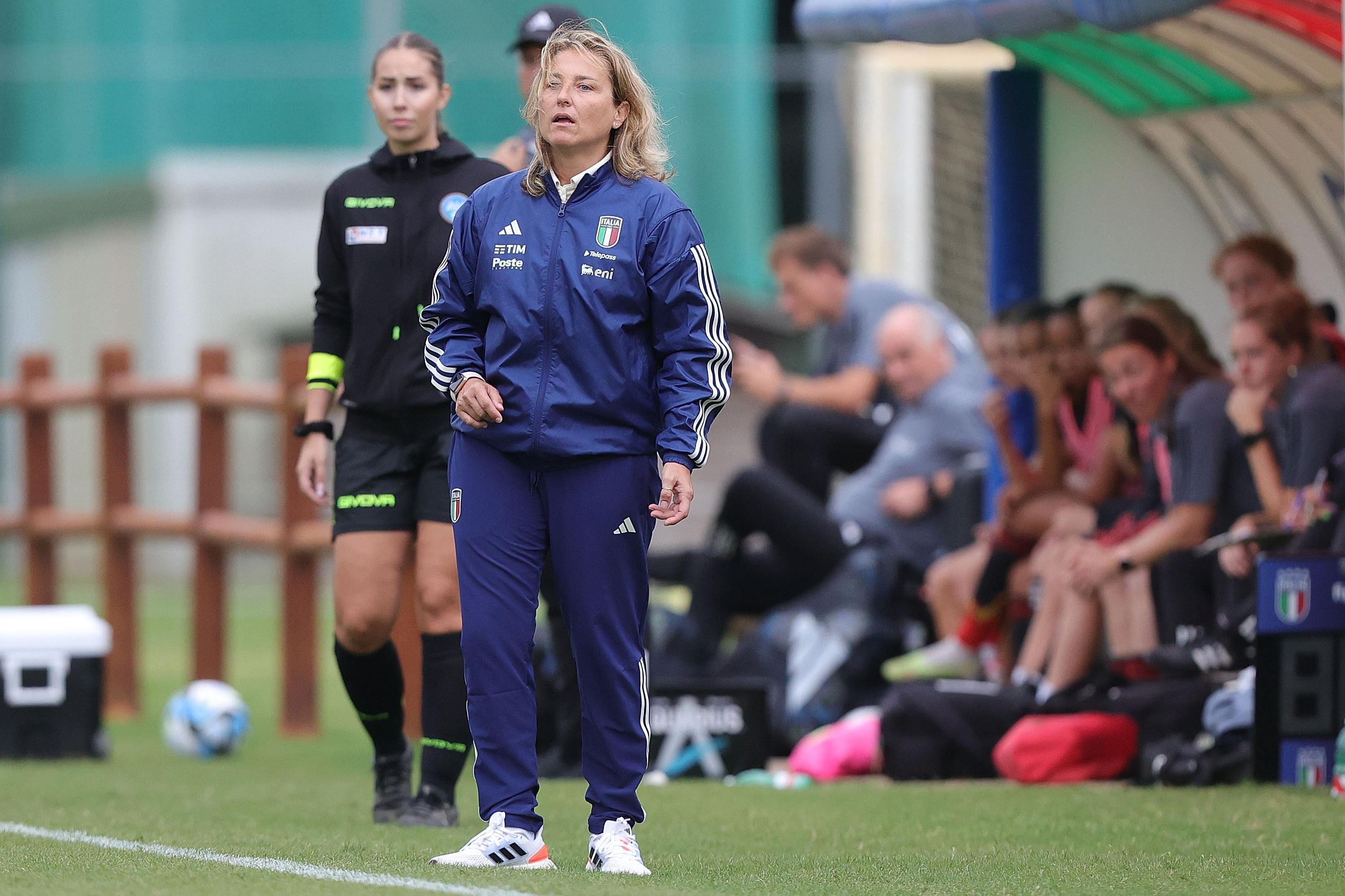 TIRRENIA, ITALY - SEPTEMBER 22: Head coach of Italy Women U19 Selena Mazzantini reacts during the international friendly match between Italy U19 Women and Belgio U19 Women on September 22, 2023 in Tirrenia, Italy. (Photo by Gabriele Maltinti/Getty Images) *** Local Caption *** Selena Mazzantini