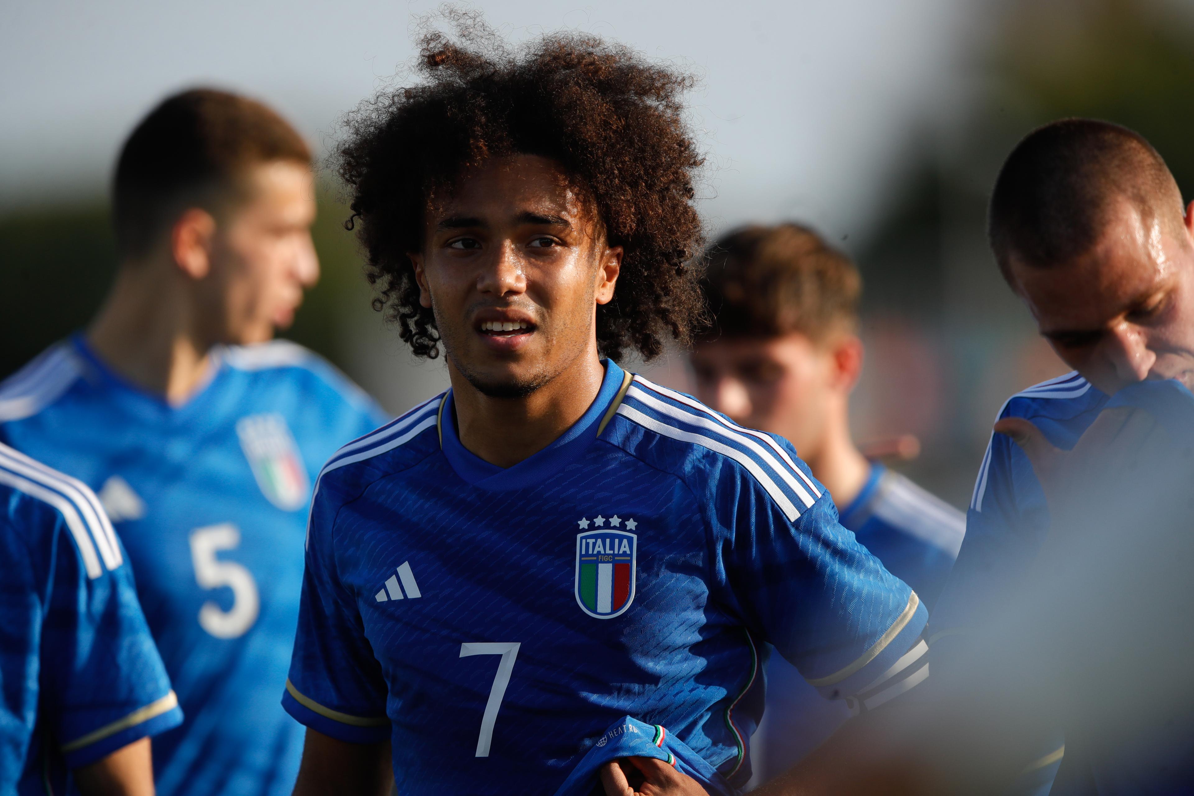 LIGNANO SABBIADORO, ITALY - FEBRUARY 14: Aaron Ciammaglichella of Italy leaves the pitch at half-time during the International Friendly match between Italy U19 and Austria U19 at Stadio Guido Teghil on February 14, 2024 in Lignano Sabbiadoro, Italy. (Photo by Timothy Rogers/Getty Images)