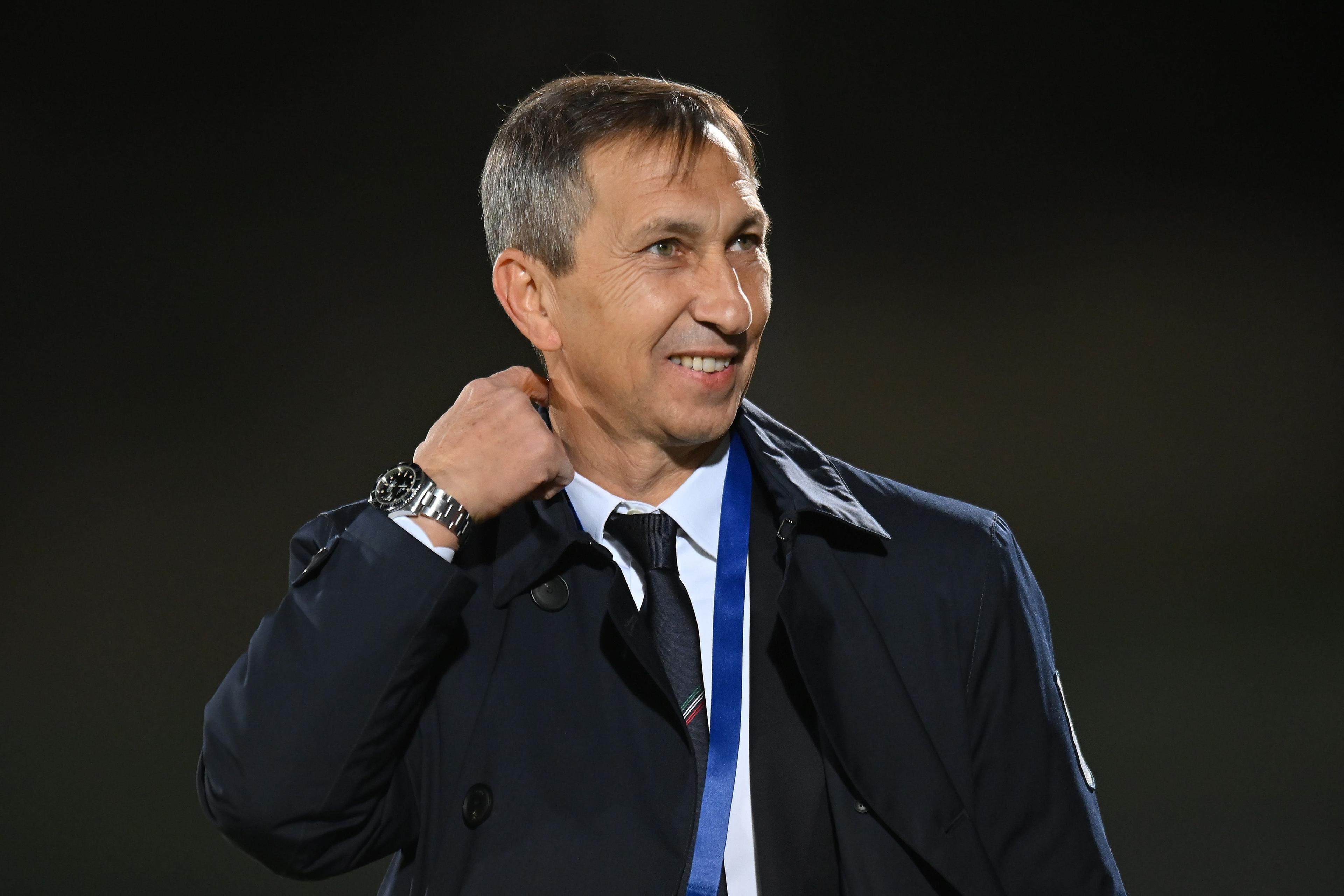 SAN MARINO, ITALY - NOVEMBER 16: Carmine Nunziata head coach of Italy U21 looks on during the UEFA Under21 Euro Qualifier match between San Marino U21 and Italy U21 at Serravalle on November 16, 2023 in San Marino, Italy. (Photo by Alessandro Sabattini/Getty Images)