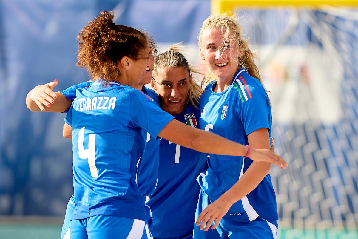 Azzurre strepitose alle Superfinal, battuto anche il Portogallo: il 2-0 consegna la semifinale con la Polonia