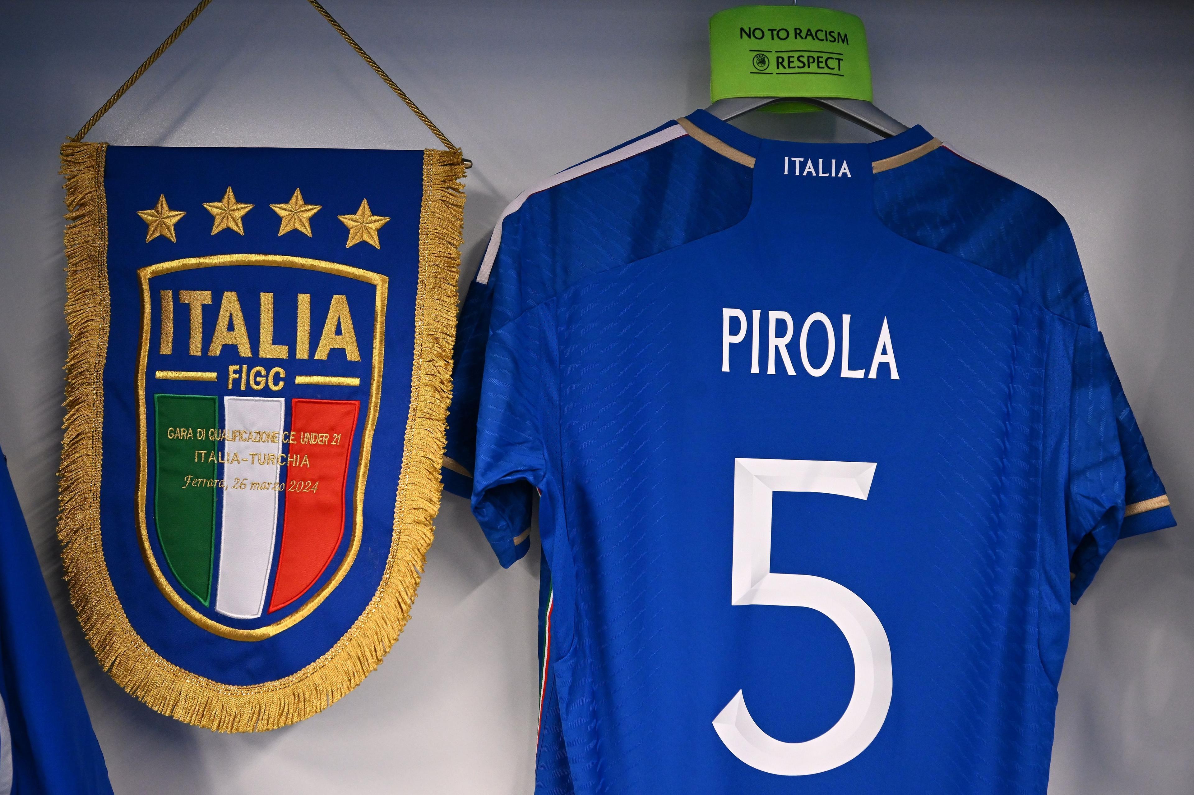 FERRARA, ITALY - MARCH 26: A general view inside the Italian dressing room during the UEFA Under21 EURO Qualifier match between Italy U21 and Turkey U21 at Stadio Paolo Mazza on March 26, 2024 in Ferrara, Italy. (Photo by Alessandro Sabattini/Getty Images)
