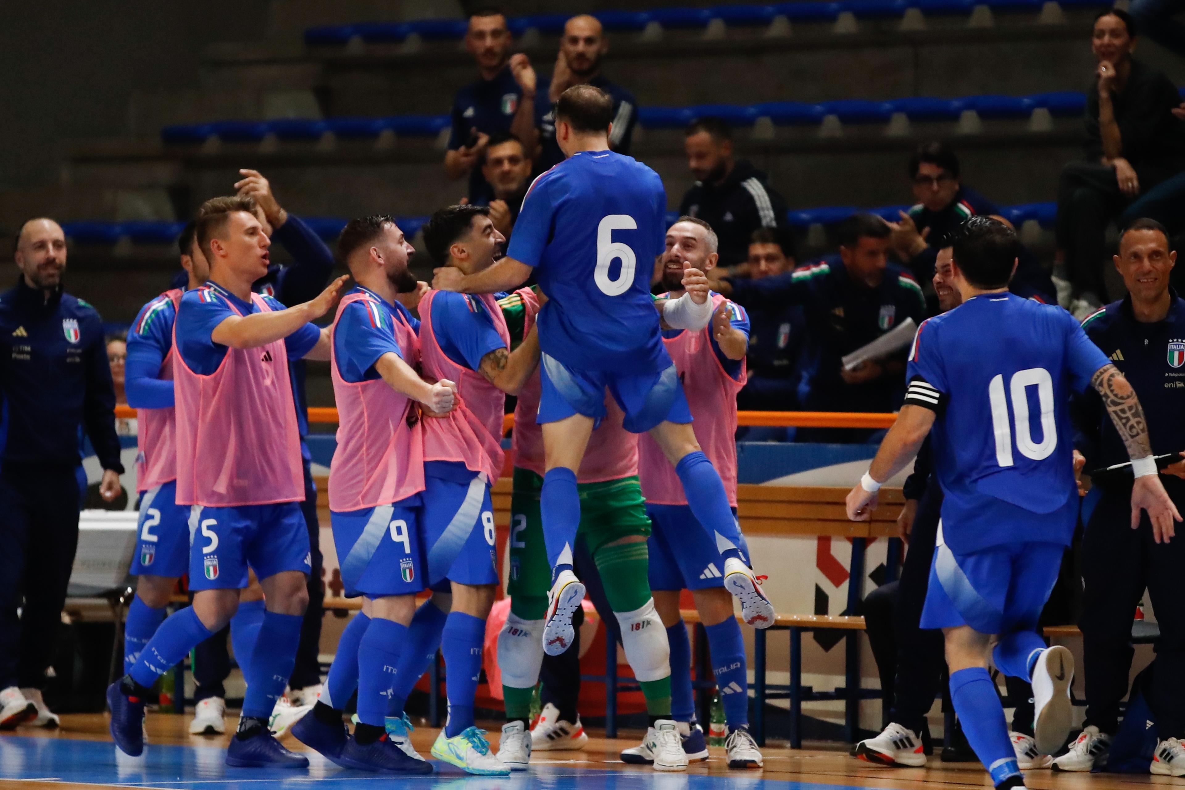SAN BONIFACIO, ITALY - NOVEMBER 04: Giovanni Pulvirenti of Italy celebrates scoring a goal with teammates during the International Friendly between Italy and Norway at Pala Ferroli on November 04, 2024 in San Bonifacio, Italy. (Photo by FIGC/FIGC via Getty Images)