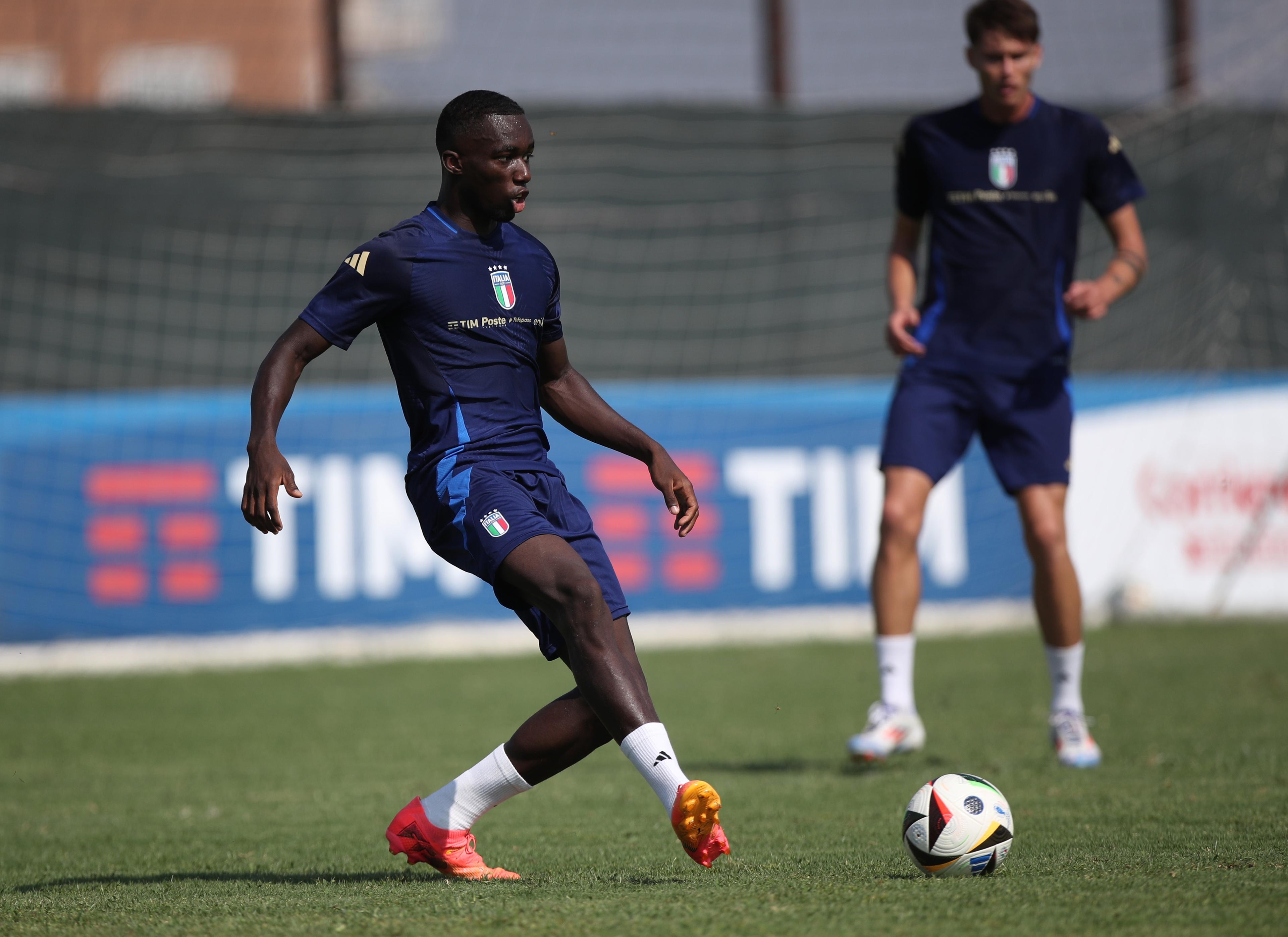 ROME, ITALY - SEPTEMBER 03: Michael Olabode Kayode of Italy U21 in action during the Italy U21 training session at Mancini Park Hotel on September 03, 2024 in Rome, Italy. (Photo by Paolo Bruno/Getty Images)