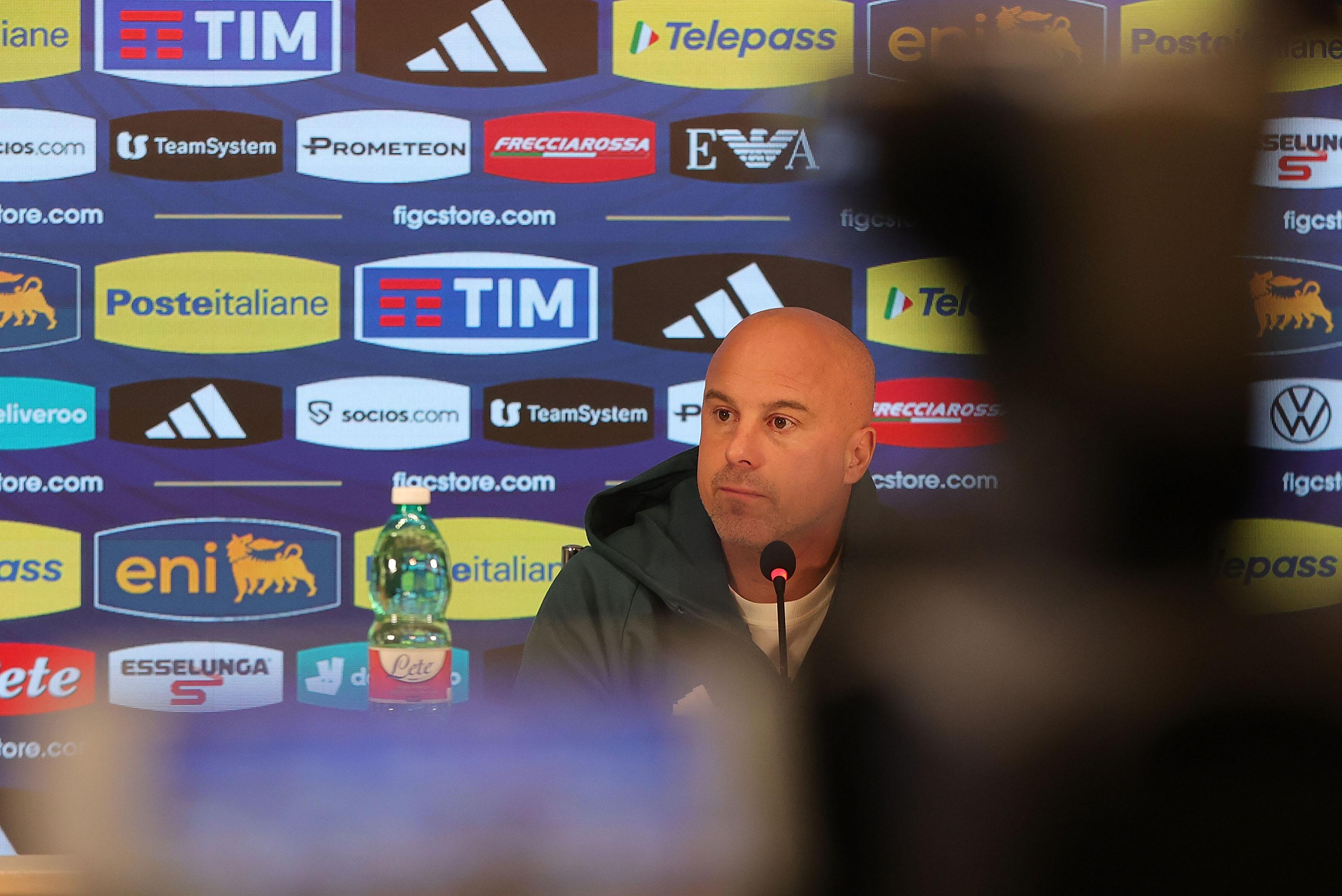 FLORENCE, ITALY - NOVEMBER 26: Andrea Soncin manager of Italy Women looks on during the press conference at Centro Tecnico Federale di Coverciano on November 26, 2024 in Florence, Italy. (Photo by Gabriele Maltinti - FIGC/FIGC via Getty Images) *** Local Caption *** Andrea Soncin