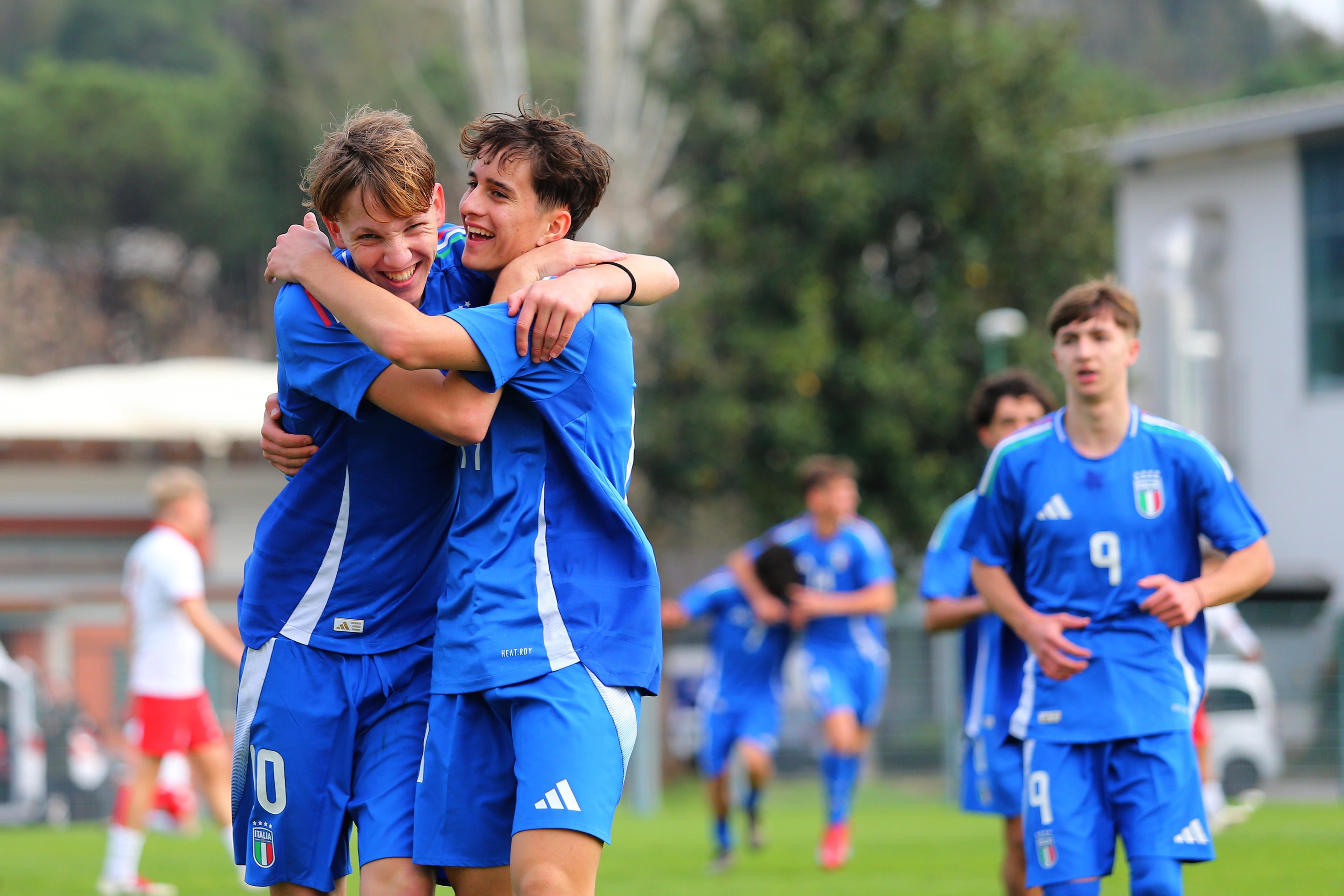 Italia travolgente: 5-2 alla Polonia. Battisti: \"Abbiamo la fortuna di poter contare su 22 titolari\"