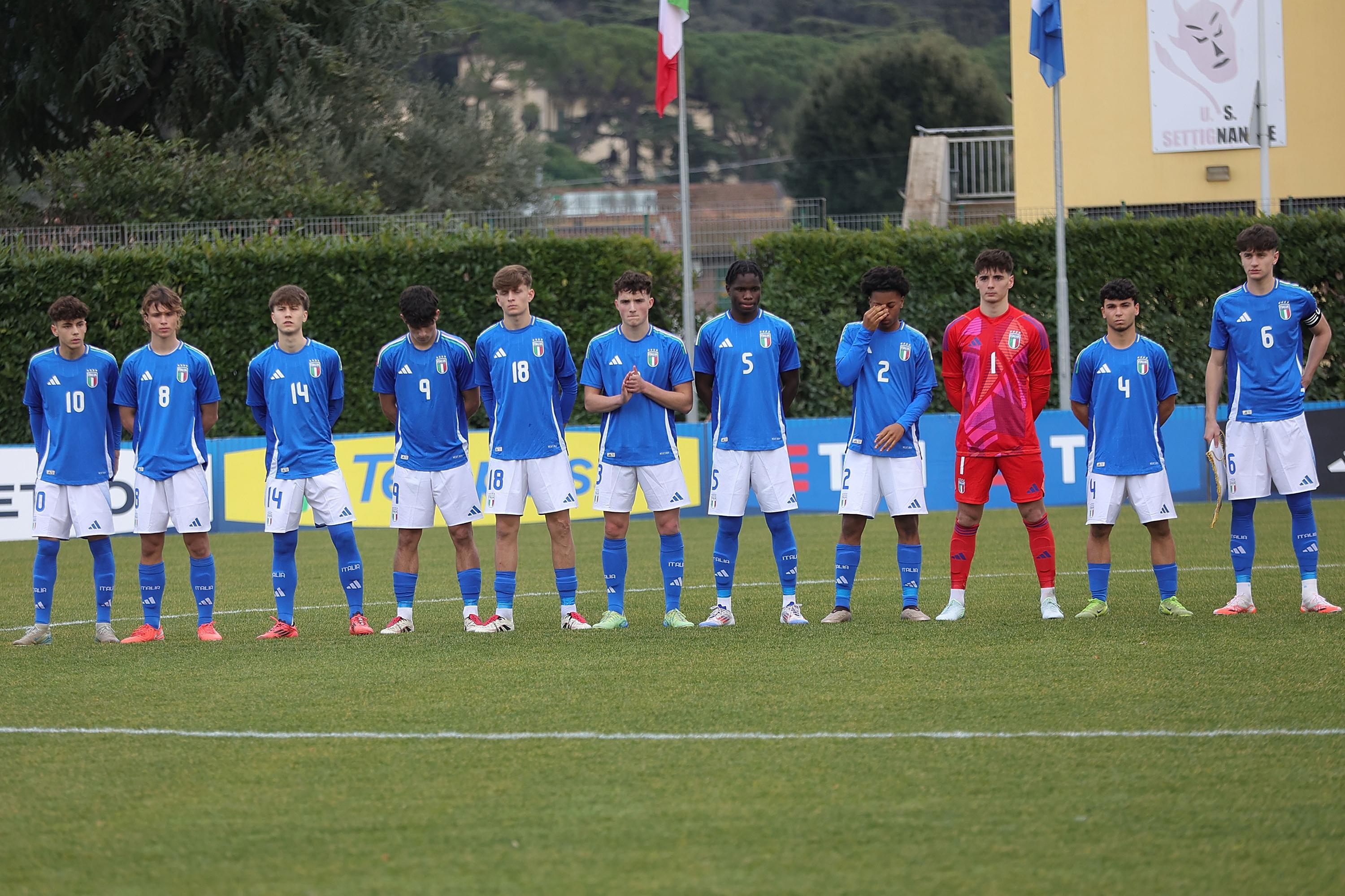 FLORENCE, ITALY - JANUARY 21: Italy U17 poses during the International Friendly match between Italy U17 and Spain U17 on January 21, 2025 in Florence, Italy.  (Photo by Gabriele Maltinti - FIGC/FIGC via Getty Images)