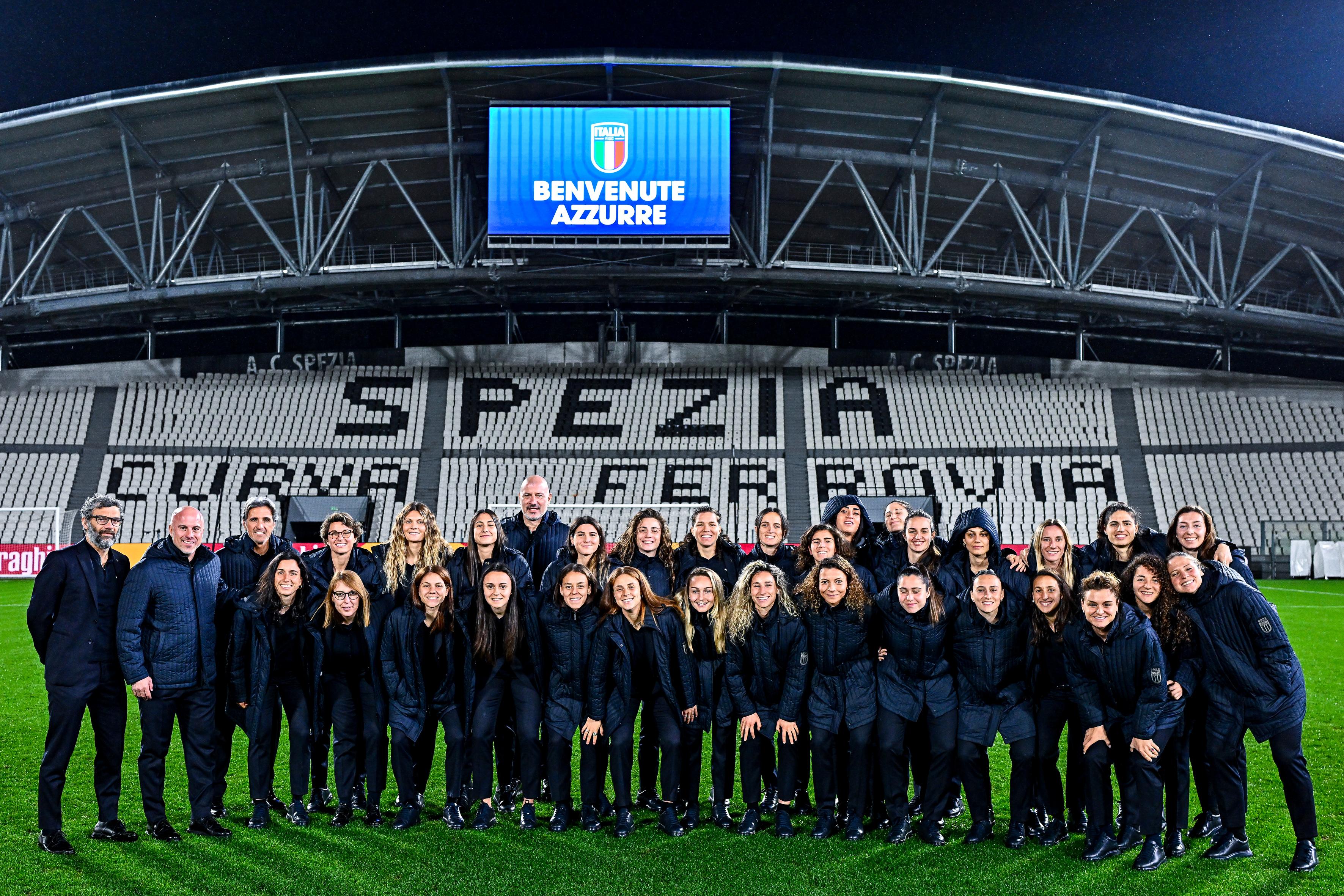 LA SPEZIA, ITALY - FEBRUARY 24: Italy players and staff pose for a group picture during a walk-around at Stadio Alberto Picco on February 24, 2025 in La Spezia, Italy. (Photo by Simone Arveda - FIGC/FIGC via Getty Images)