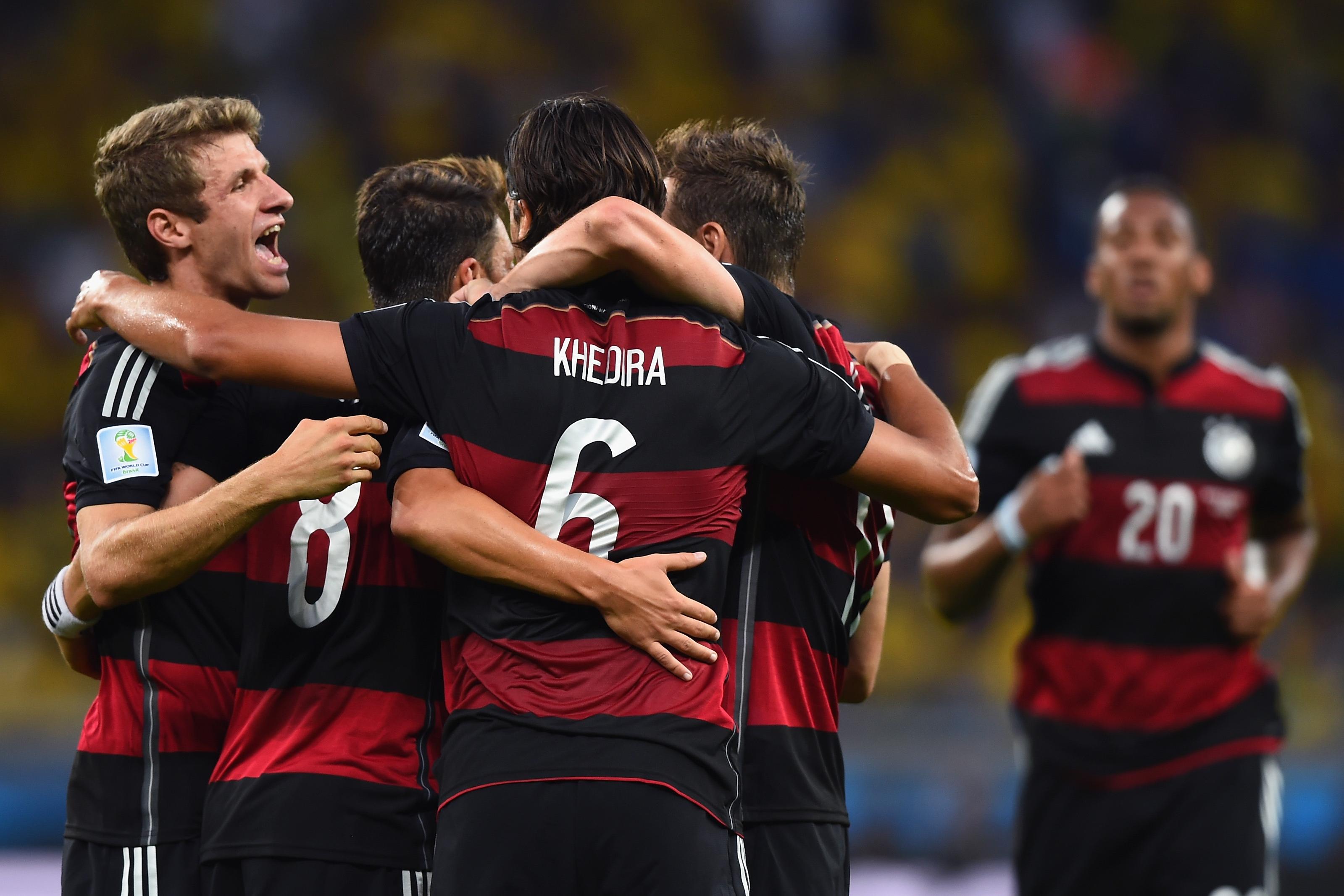 BELO HORIZONTE, BRAZIL - JULY 08: Sami Khedira of Germany celebrates with his team-mates after scoring their fifth goal during the 2014 FIFA World Cup Brazil Semi Final match between Brazil and Germany at Estadio Mineirao on July 8, 2014 in Belo Horizonte, Brazil. (Photo by Buda Mendes/Getty Images)