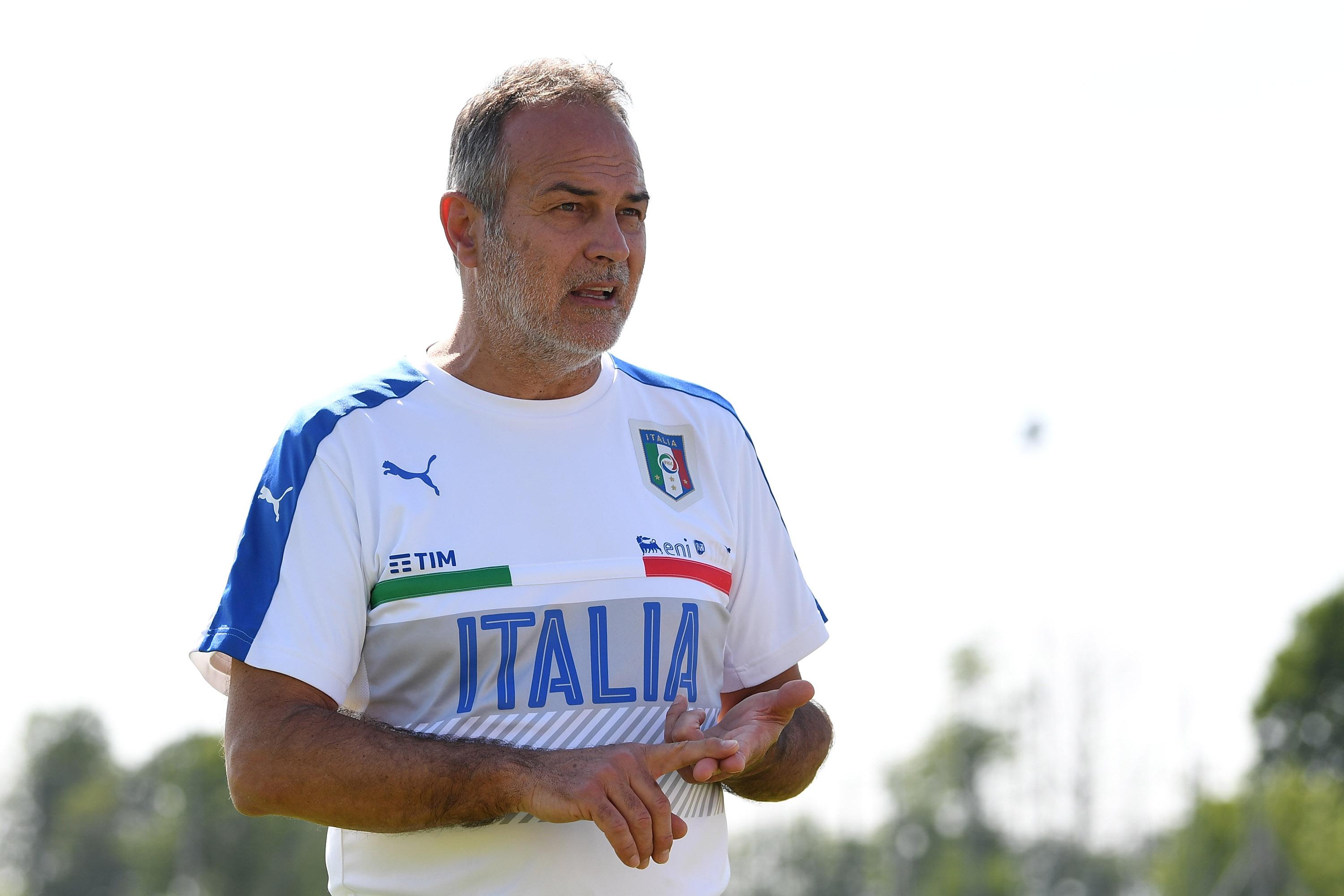 NOVARA, ITALY - MAY 16:  Italy Women head coach Antonio Cabrini issues instructions during the friendly match between Italy Women and Italy U23 Women at Novarello Training Center on May 16, 2017 in Novara, Italy.  (Photo by Valerio Pennicino/Getty Images) *** Local Caption *** Antonio Cabrini