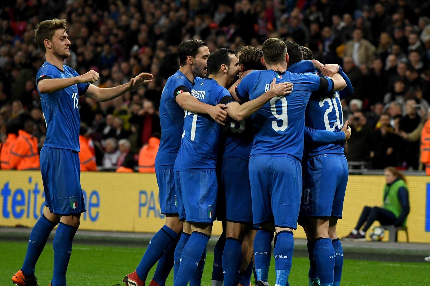 LONDON, ENGLAND - MARCH 27:  Lorenzo Insigne of Italy #10 celebrates after scoring the first goal during the friendly match between England and Italy at Wembley Stadium on March 27, 2018 in London, England.  (Photo by Claudio Villa/Getty Images)