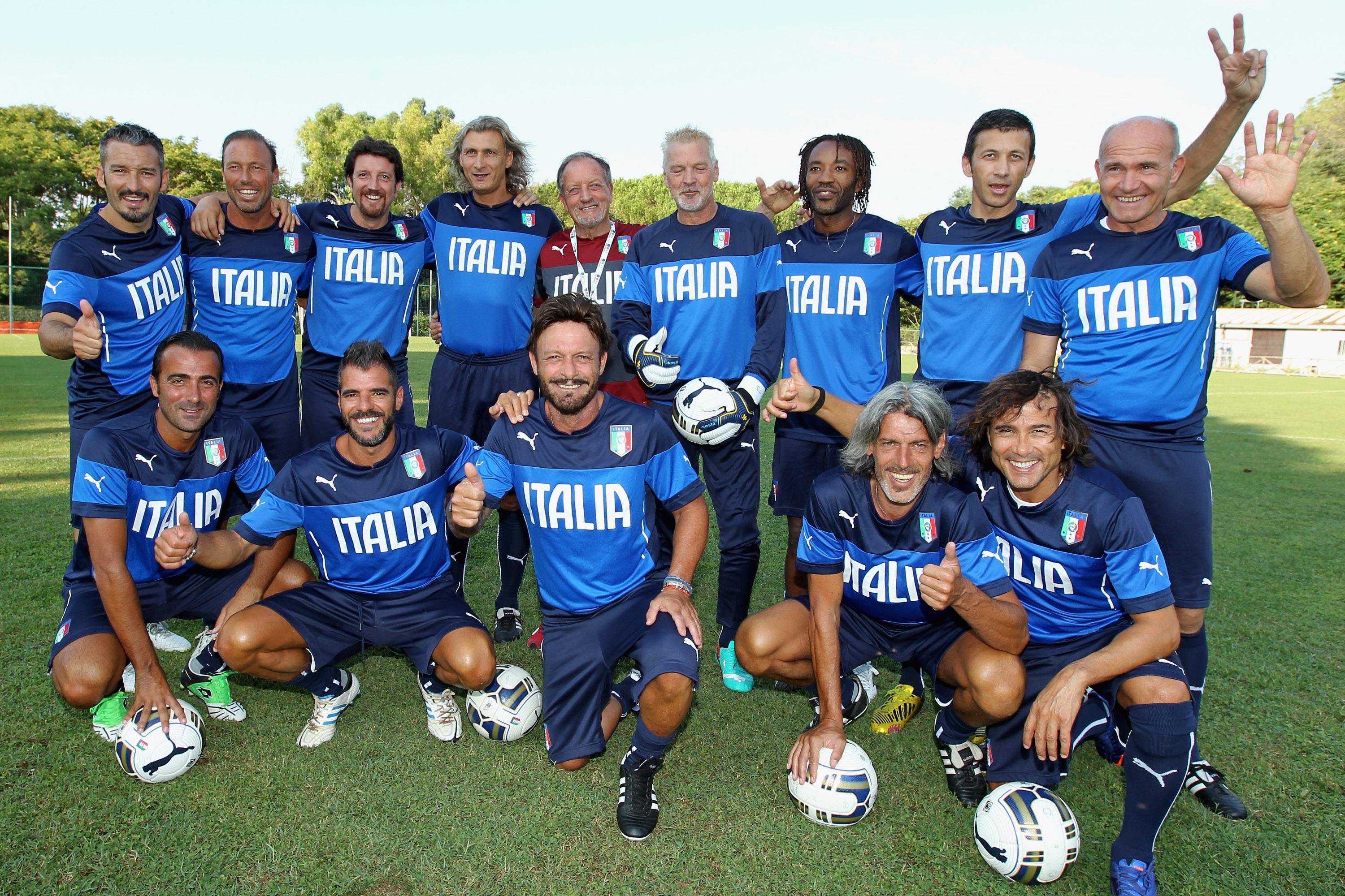 ROME, ITALY - AUGUST 31: The Azzurri Stars training session at Acqua Acetosa sports center on August 31, 2015 in Rome, Italy.  (Photo by Paolo Bruno/Getty Images)