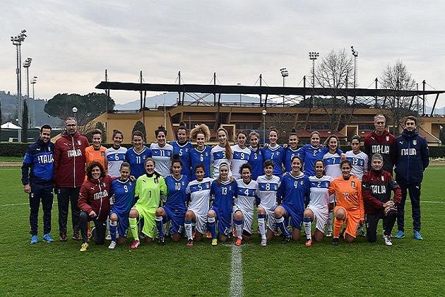 FLORENCE, ITALY - DECEMBER 15: The Teams of Italy before Italy Women U16 Training Camp at Coverciano on December 15, 2015 in Florence, Italy. (Photo by Giuseppe Bellini/Getty Images)