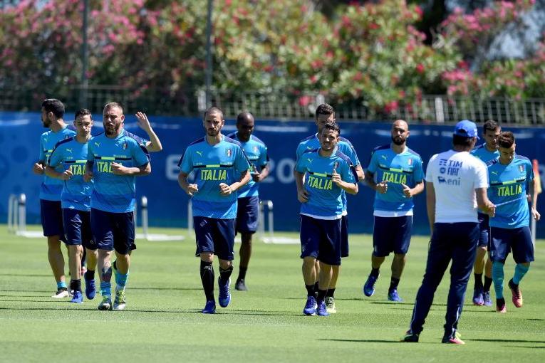 MONTPELLIER, FRANCE - JUNE 23:  General view during the training session at \"Bernard Gasset\" Training Center on June 23, 2016 in Montpellier, France.  (Photo by Claudio Villa/Getty Images)