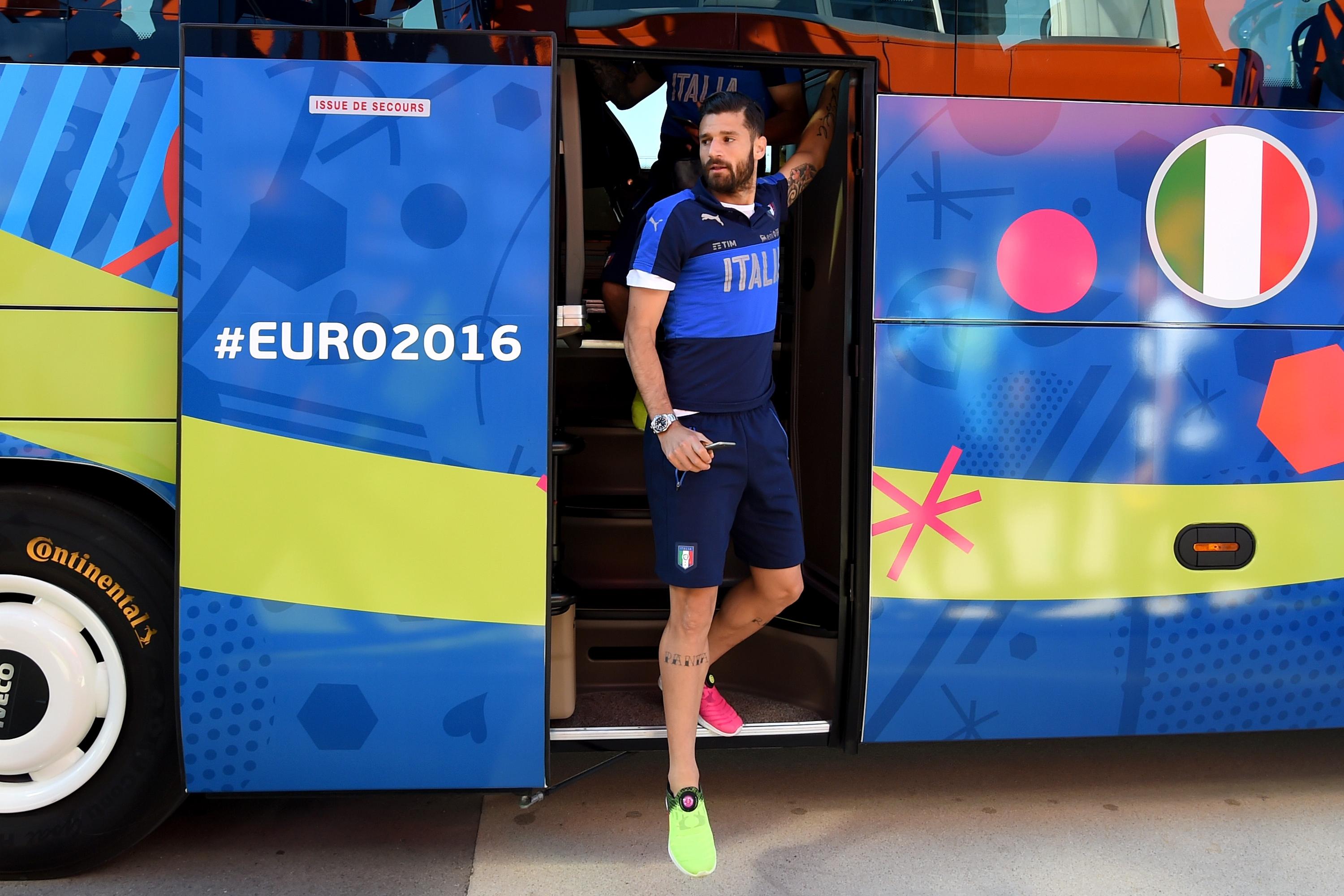 MONTPELLIER, FRANCE - JUNE 19:  Antonio Candreva of Italy arrives at \"Bernard Gasset\" Training Center on June 19, 2016 in Montpellier, France.  (Photo by Claudio Villa/Getty Images)