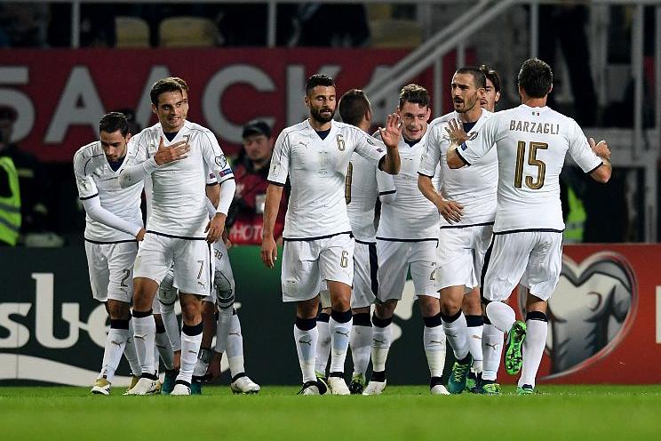 SKOPJE, MACEDONIA - OCTOBER 09:  Andrea Belotti of Italy (C) celebrates after scoring the opening goal during the FIFA 2018 World Cup Qualifier between FYR Macedonia and Italy at Nacionalna Arena Filip II Makedonski on October 9, 2016 in Skopje, Macedonia.  (Photo by Claudio Villa/Getty Images)