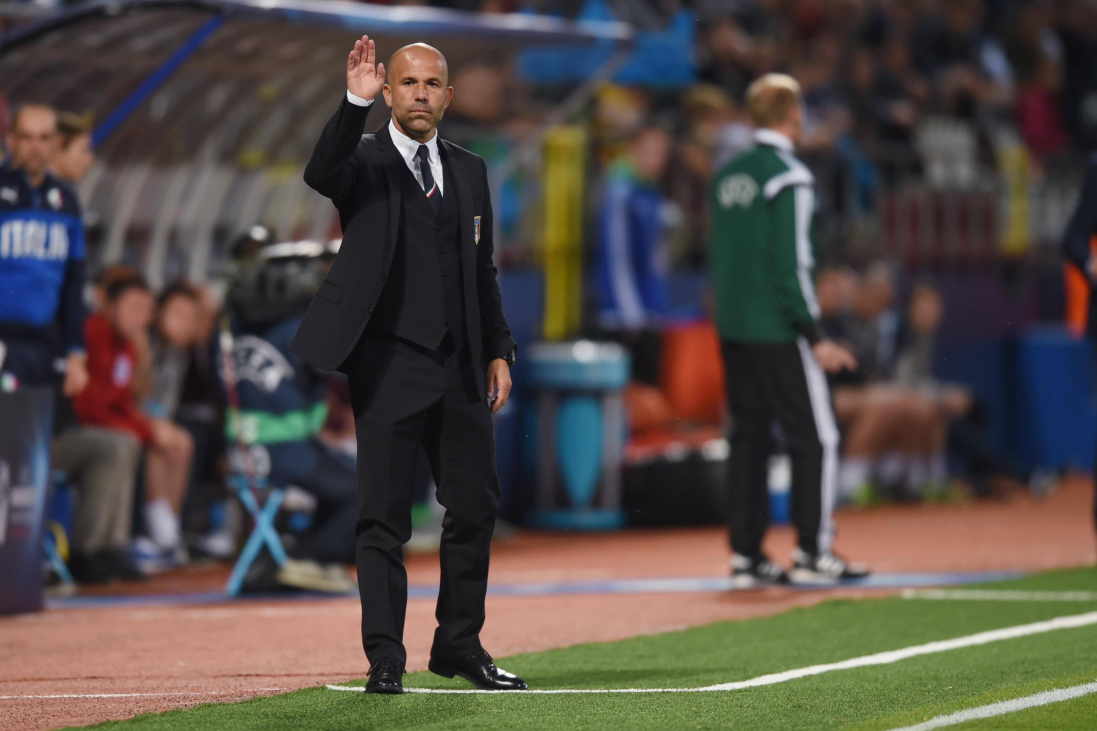 OLOMOUC, CZECH REPUBLIC - JUNE 24:  Italy U21 manager Luigi Di Biagio looks on during the UEFA Under21 European Championship match between England and Italy at Andruv Stadium on June 24, 2015 in Olomouc, Czech Republic.  (Photo by Michael Regan/Getty Images)