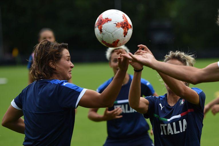 ROTTERDAM, NETHERLANDS - JULY 20:  Players of Italy women\\'s national team take part in a training session during the UEFA Women\\'s EURO 2017 at De Zwervers training center  on July 20, 2017 in Rotterdam, Netherlands.  (Photo by Tullio M. Puglia/Getty Images)