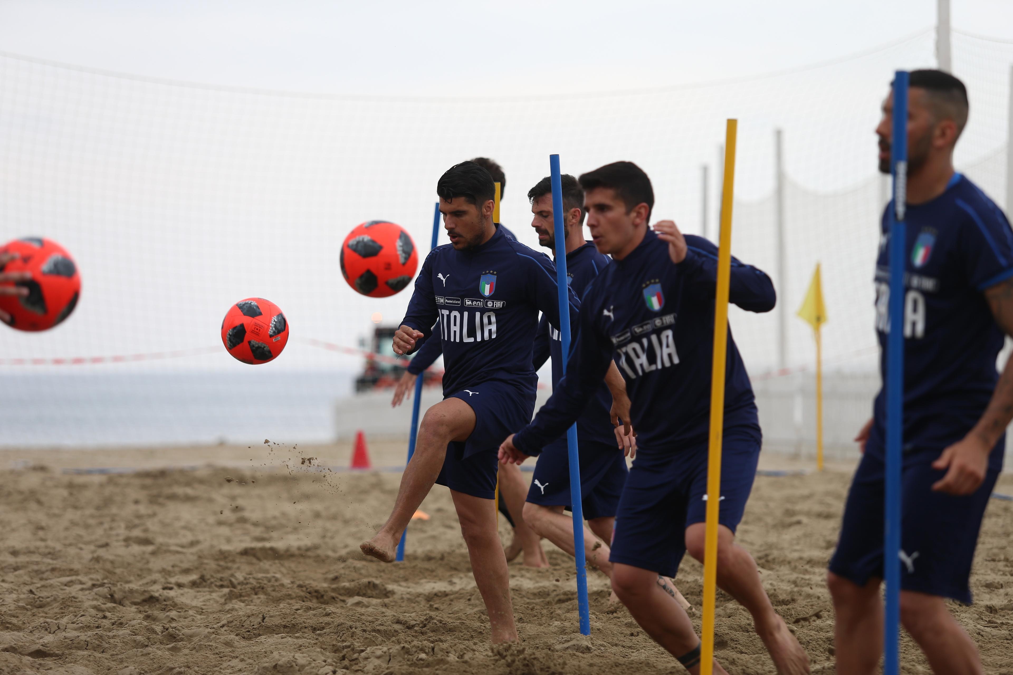 TERRACINA, ITALY - MAY 08: Italy Beach Soccer training session on May 8, 2018 in Terracina, Italy. (Photo by Paolo Bruno/Getty Images)