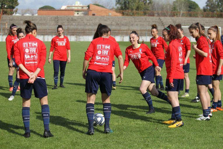 FORMIA, ITALY - MARCH 28:  Italy Women U19 the training session on March 28, 2018 in Formia, Italy.  (Photo by Paolo Bruno/Getty Images)