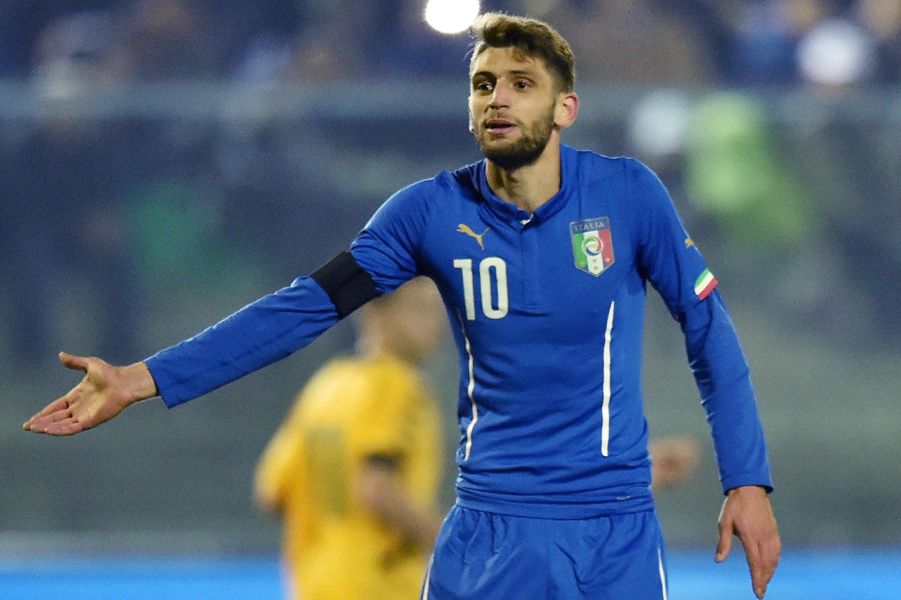 L\\'AQUILA, ITALY - NOVEMBER 17: Domenico Berardi of Italy U21 in action during the 2017 UEFA European U21 Championships Qualifier between Italy U21 and Lithuania U21 at Stadio Teofilo Patini on November 17, 2015 in Castel di Sangro near L\\'Aquila, Italy. (Photo by Giuseppe Bellini/Getty Images)