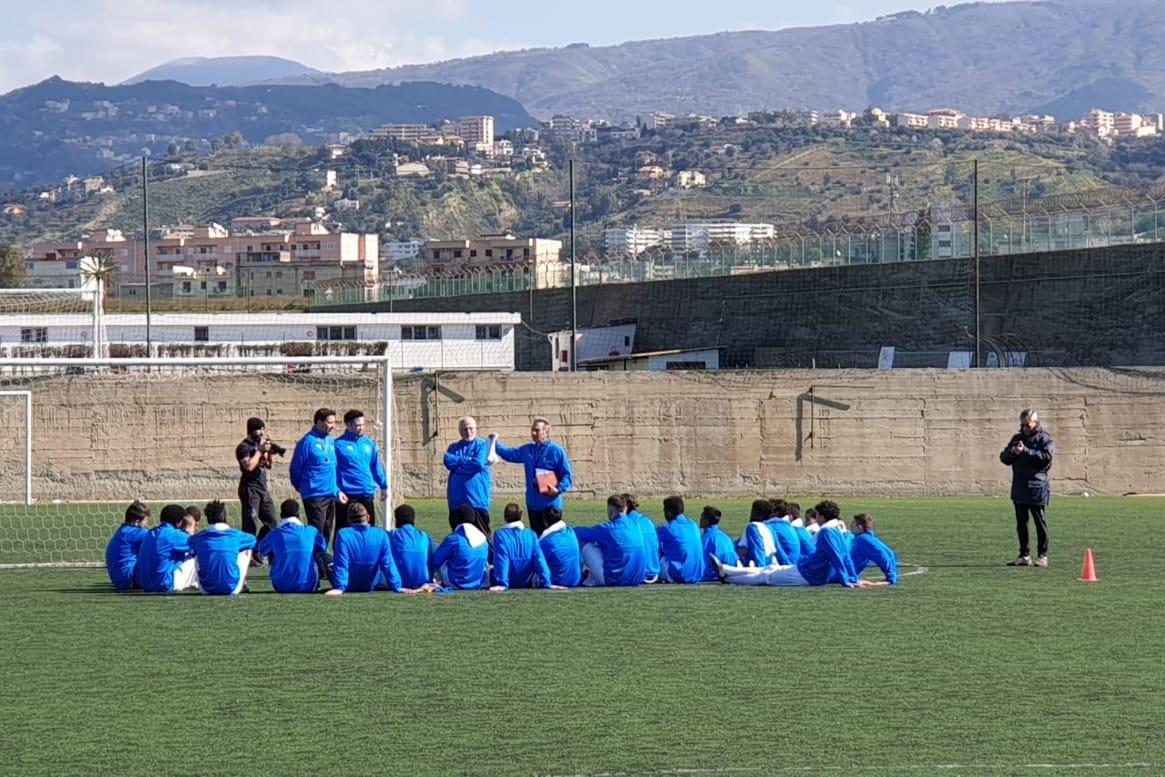 Freed by Football: primo allenamento per il ragazzi coinvolti nel progetto