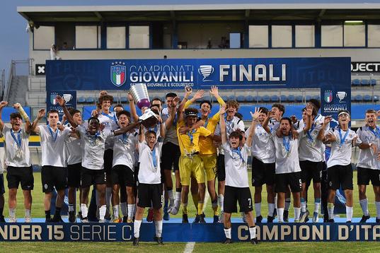 FERMO, ITALY - JUNE 26:  Players of Cesena celebrate the victory after the Serie C U15 Final match between Bari and Cesena at Stadio Bruno Recchioni on June 26, 2022 in Fermo, Italy.  (Photo by Giuseppe Bellini/Getty Images)