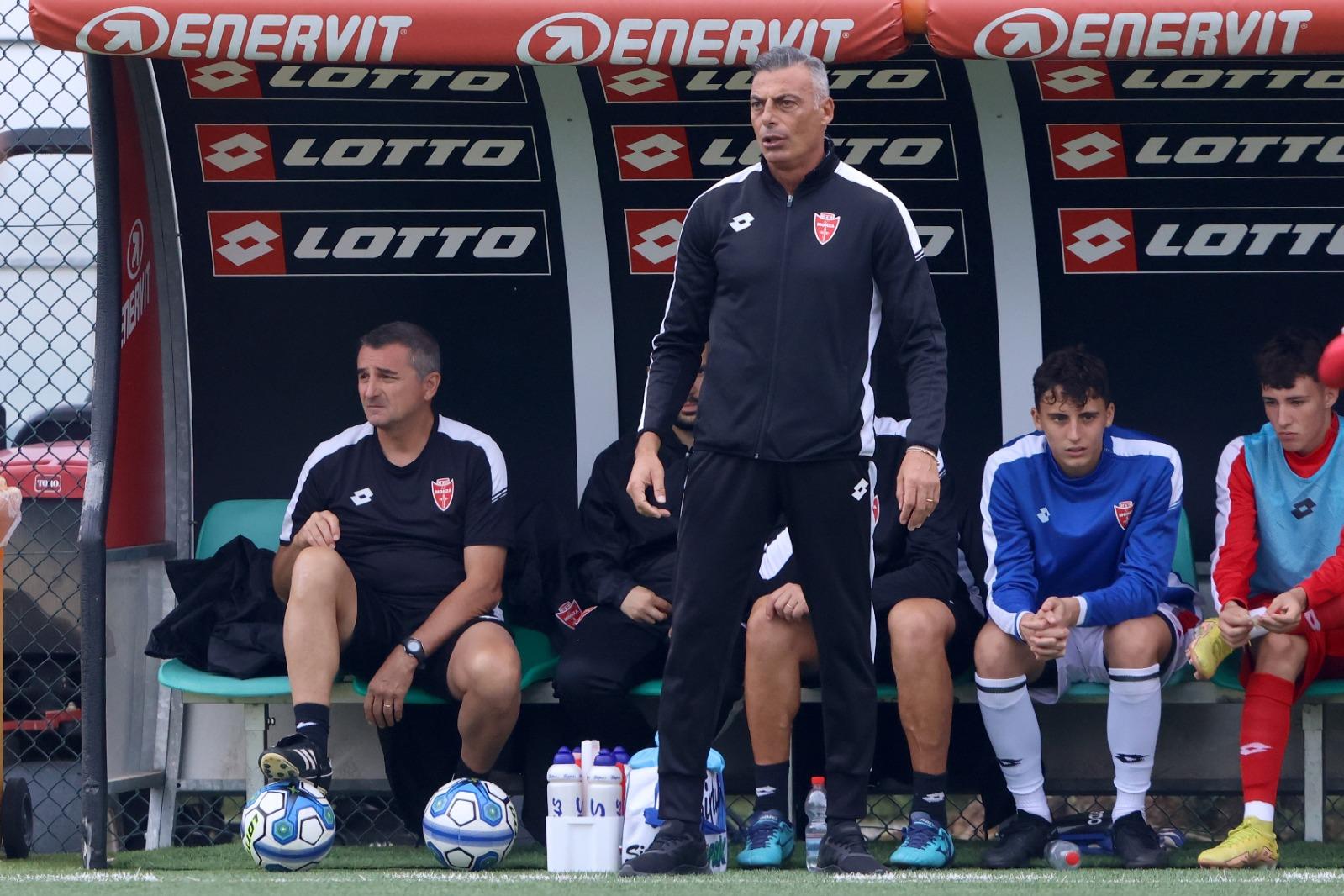La lezione del Monza: fa pareggiare il Milan dopo aver segnato con il portiere a terra. Lasalandra: \"I valori vengono prima\"