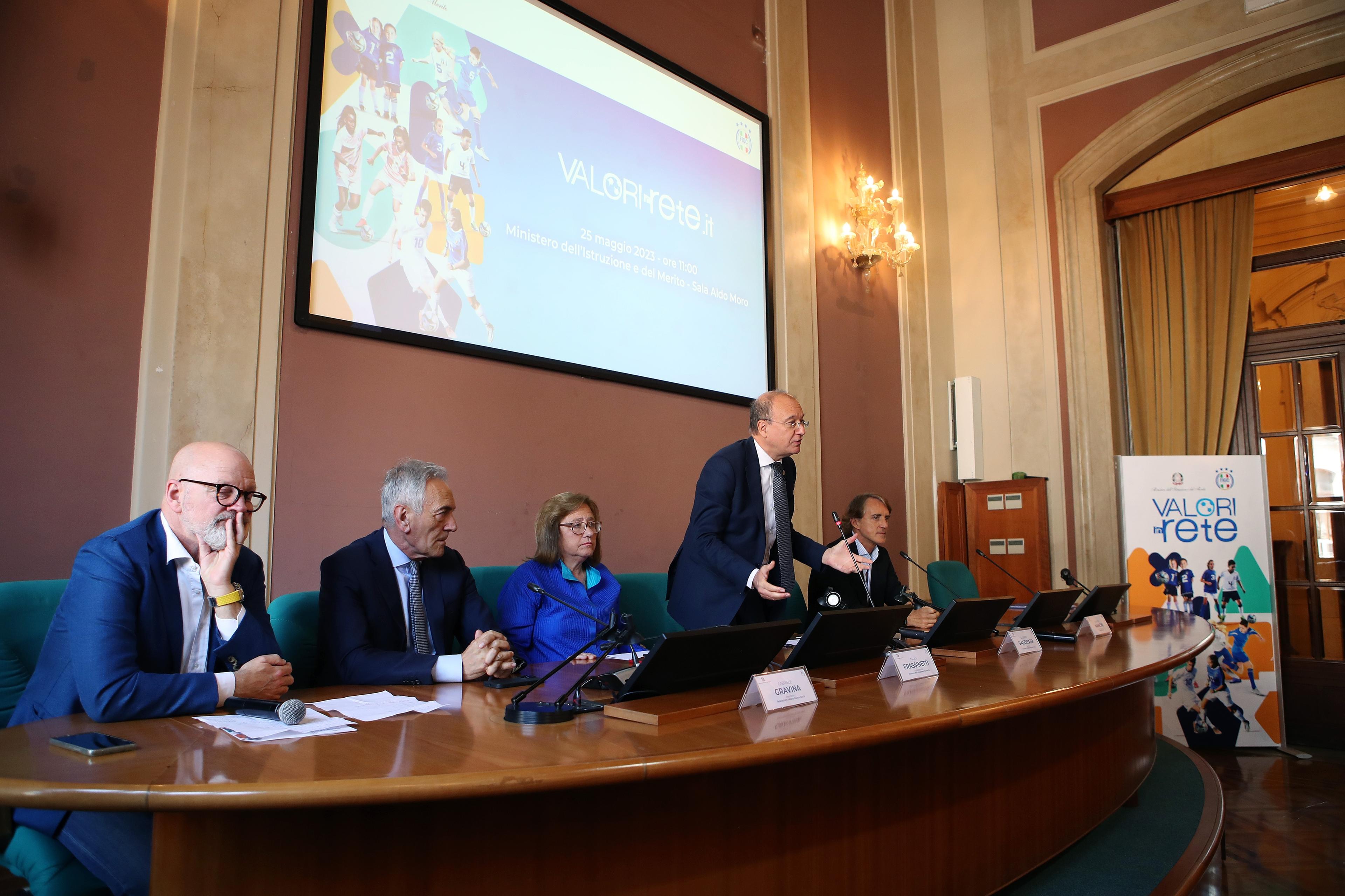 ROME, ITALY - MAY 25: Marco Mazzocchi, FIGC President Gabriele Gravina, Paola Frassinetti of Education Ministry, Education Minister Giuseppe Valditara and Italy head coach Roberto Mancini attend the press conference during FIGC 'Valori In Rete' event at Education Ministry on May 25, 2023 in Rome, Italy. (Photo by Paolo Bruno/Getty Images)