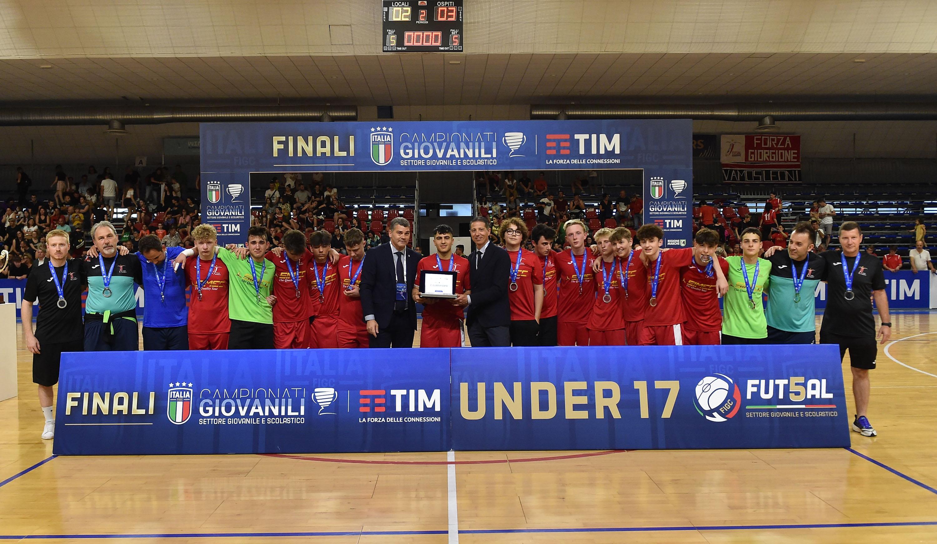 PESARO, ITALY - JUNE 03: Team of Futsal Giorgione U17 second classified after the match between Futsal Giorgione U17 and Roma C5 U17 at Palacampanara on June 3, 2023 in Pesaro, Italy. (Photo by Giuseppe Bellini/Getty Images)