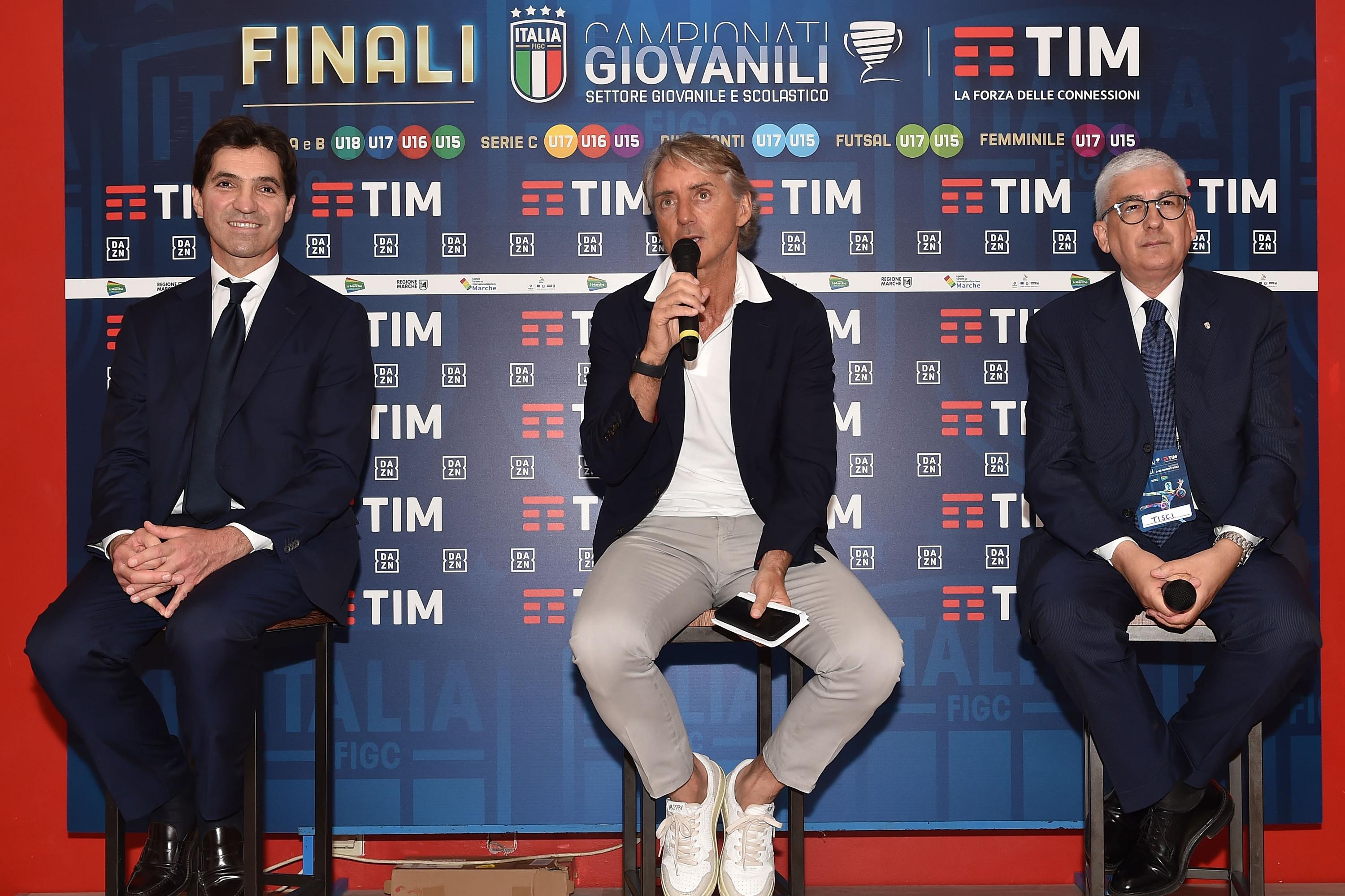 ANCONA, ITALY - JUNE 23:  Francesco Acquaroli (L) President of the Marche Region; Robetro Mancini head coach of Italy Vito Roberto Tisci President of the FIGC Youth and School Sector during the U17 Serie A e B Final match between AS Roma and FC Internazionale at Del Conero Stadium on June 23, 2023 in Ancona, Italy.  (Photo by Giuseppe Bellini/Getty Images) *** Local Caption *** Francesco AcquaroliRobetro ManciniVito Roberto Tisci
