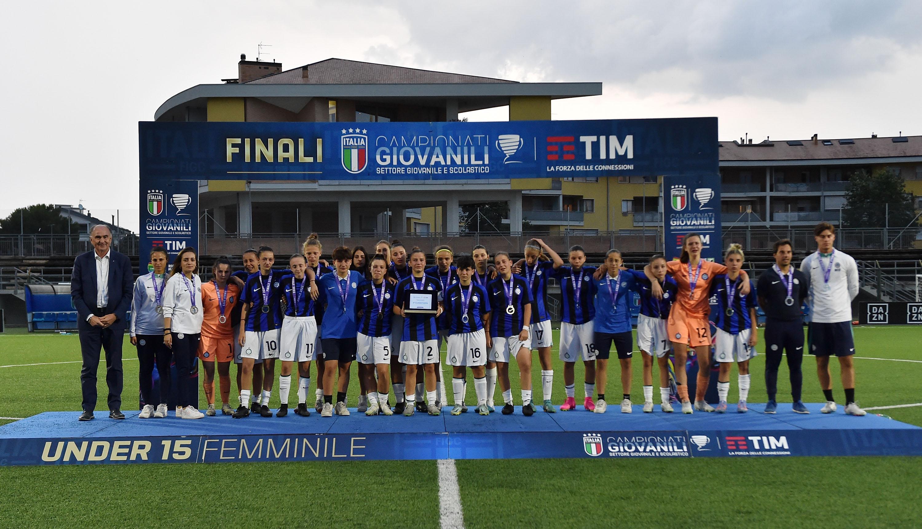 SENIGALLIA, ITALY - JUNE 30: Players of FC Interzionale pose with their runners-up medals after the Women U15 Final match between FC Internazionale and AC Milan at Stadio Goffredo Bianchelli on June 30, 2023 in Senigallia, Italy. (Photo by Giuseppe Bellini/Getty Images)