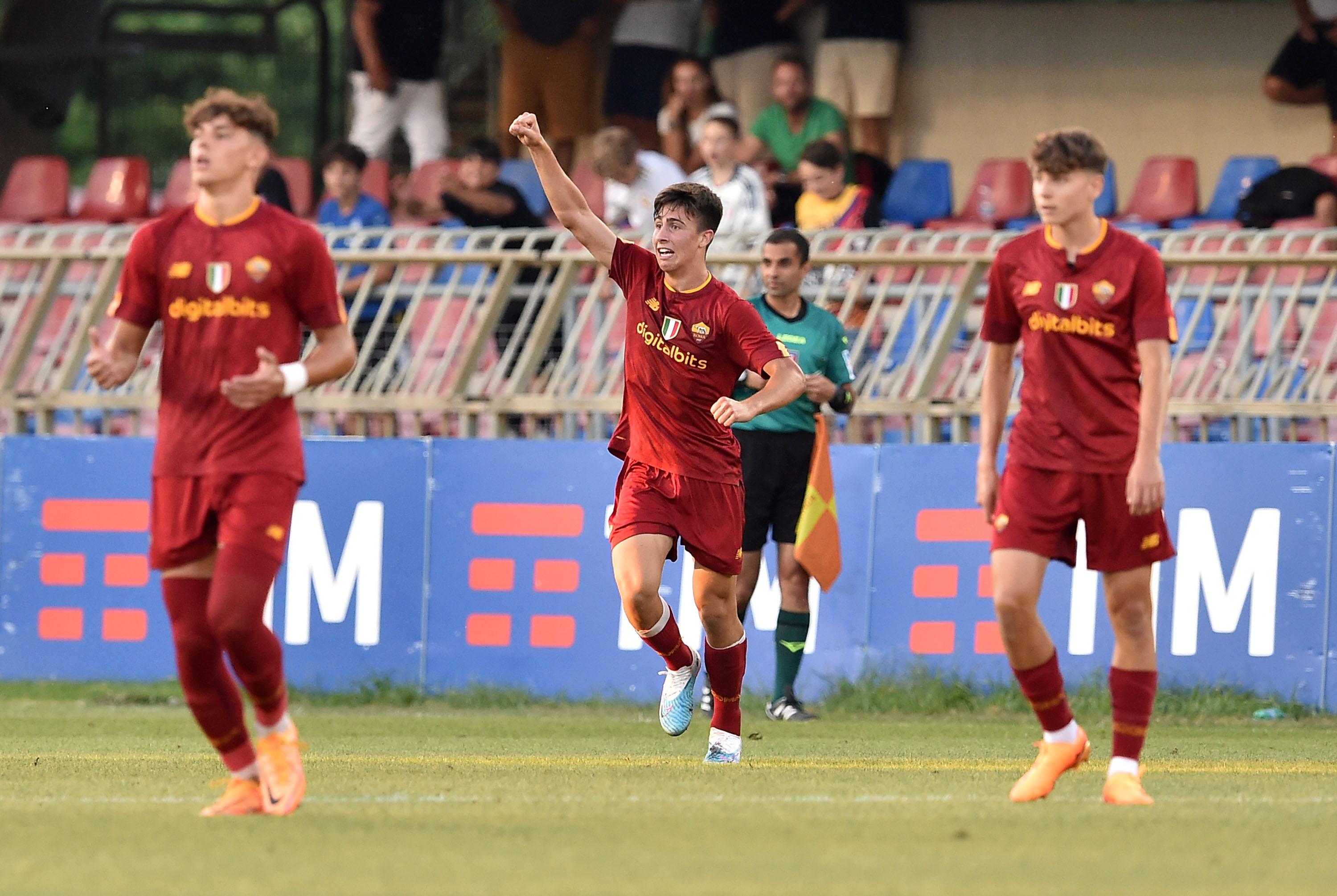 SAN BENEDETTO DEL TRONTO, ITALY - JUNE 26: Federico Coletta of AS Roma celebrates after scoring opening goal during the U16 Serie A e B Final match between Fiorentina and AS Roma at Stadio Riviera delle Palme on June 26, 2023 in San Benedetto del Tronto, Italy. (Photo by Giuseppe Bellini/Getty Images) *** Local Caption *** Federico Coletta