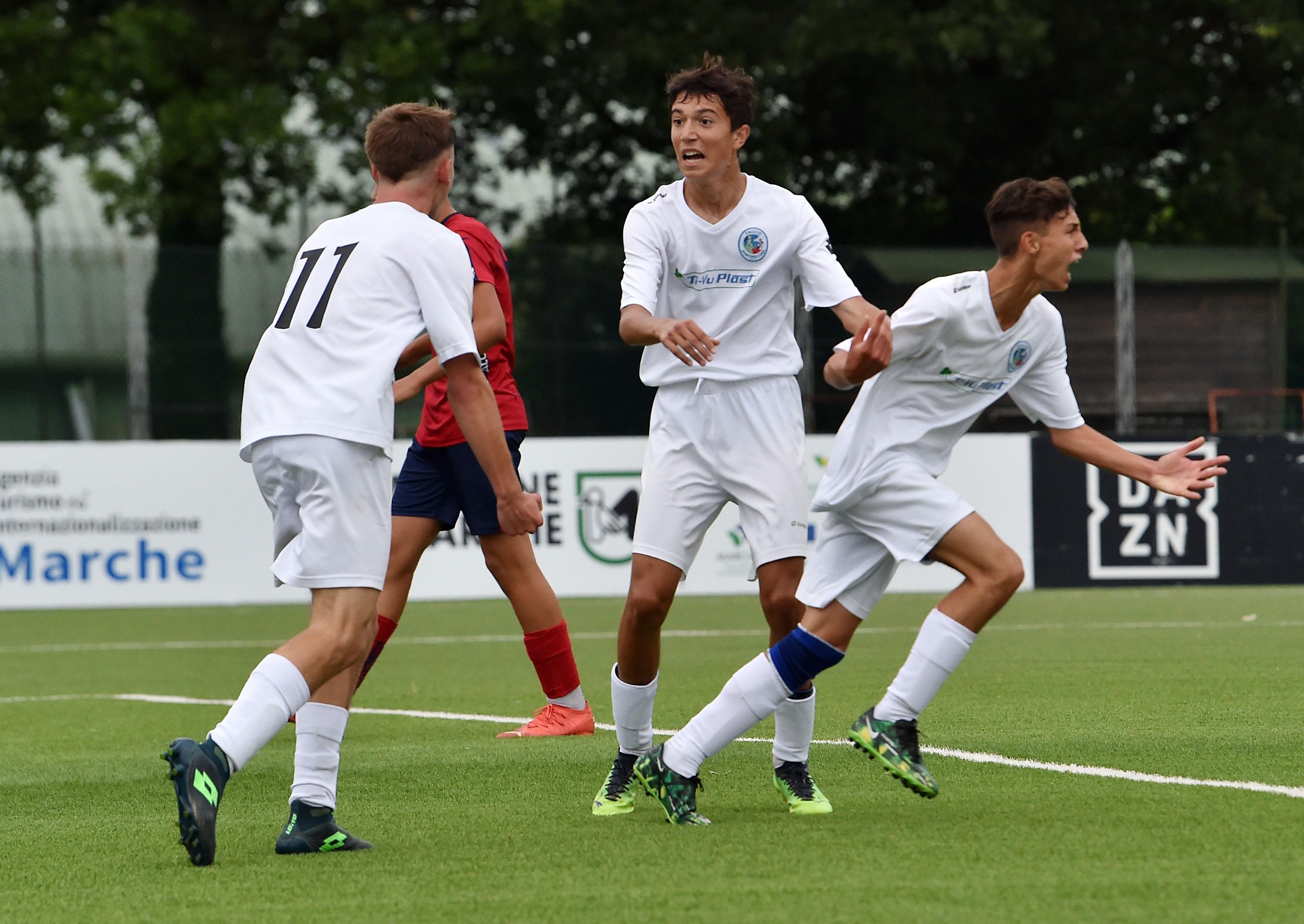 MATELICA, ITALY - JUNE 28: Elia Rossi of Calcio Montebelluna celebrates after scoring opening goal during the Amateurs U15 Final between Calcio Montebbelluna and Grifone Calcio at Stadio Giovanni Paolo II on June 28, 2023 in Matelica, Italy. (Photo by Giuseppe Bellini/Getty Images) *** Local Caption *** Elia Rossi