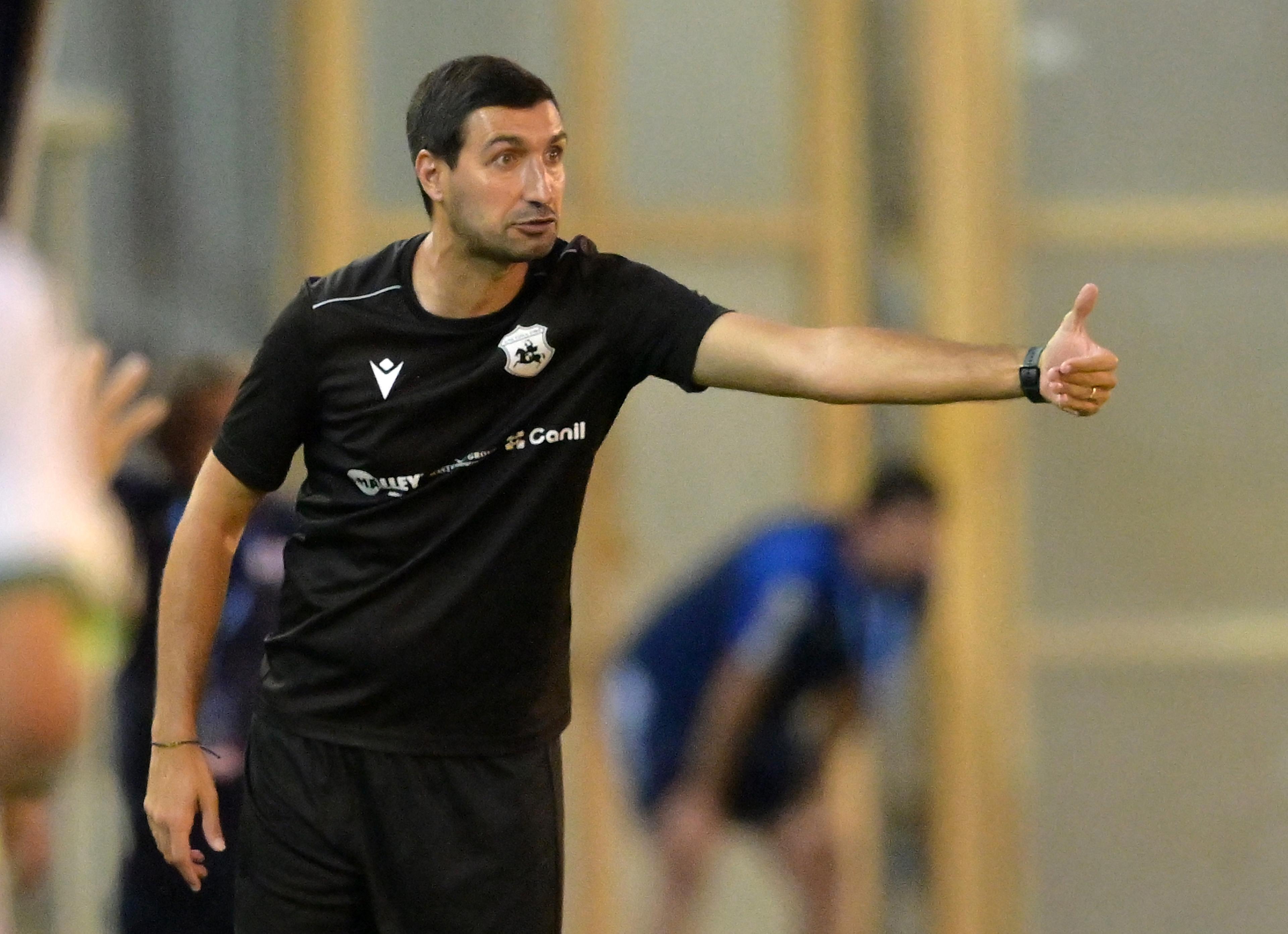 SAN BENEDETTO DEL TRONTO, ITALY - JUNE 16: Lorenzo Bilo' head coach of Ancona gestures during the U17 Serie C Semi-final match between Ancona and Avellino at Stadio Riviera delle Palme on June 16, 2024 in San Benedetto del Tronto, Italy. (Photo by Giuseppe Bellini/Getty Images)