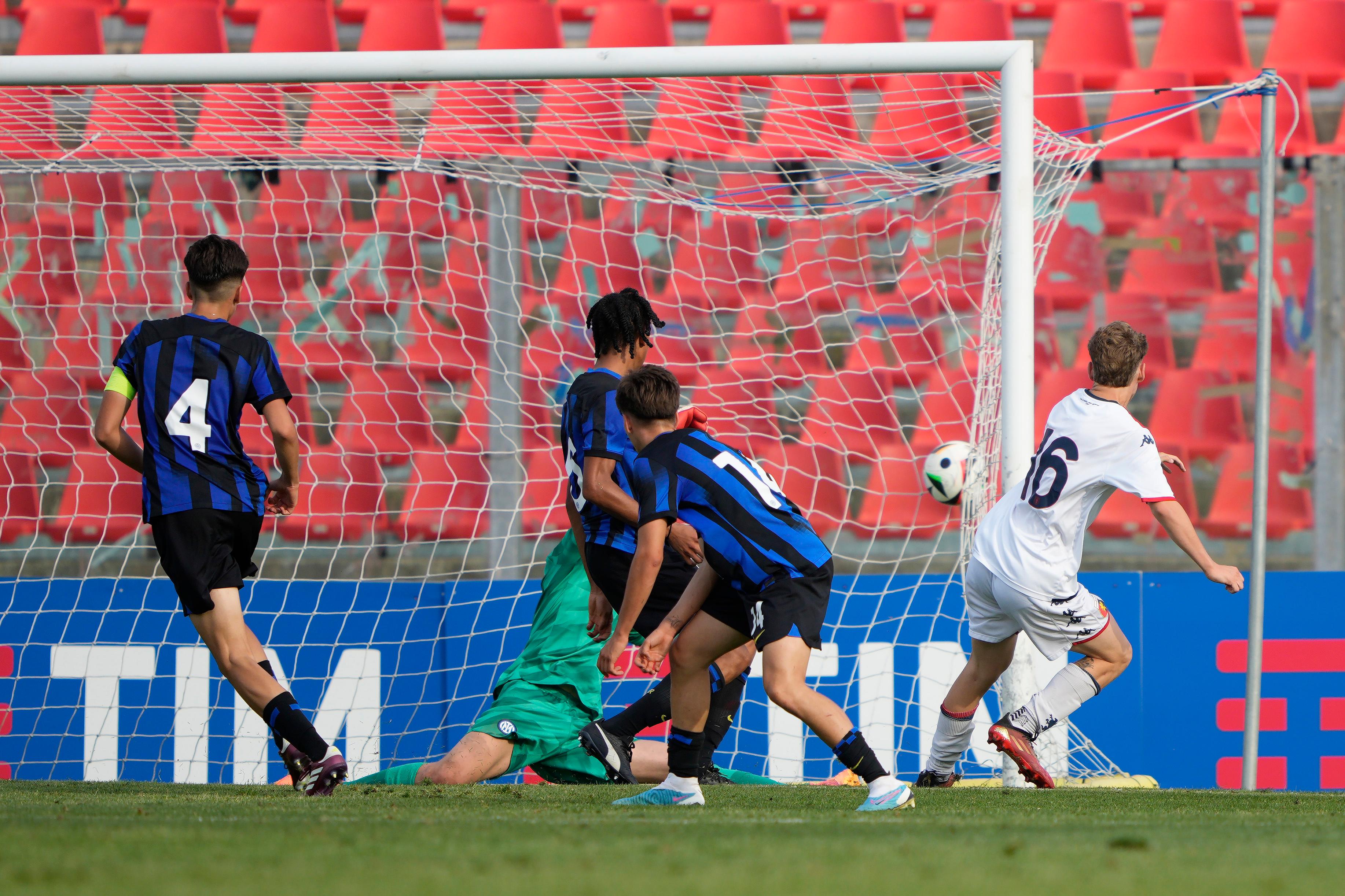 ANCONA, ITALY - JUNE 11: Cristian Lattari of Genoa CFC U18 score a goal during the U18 Semi-final match between FC Internazionale and Genoa CFC at Del Conero Stadium on June 11, 2024 in Ancona, Italy. (Photo by Danilo Di Giovanni/Getty Images)
